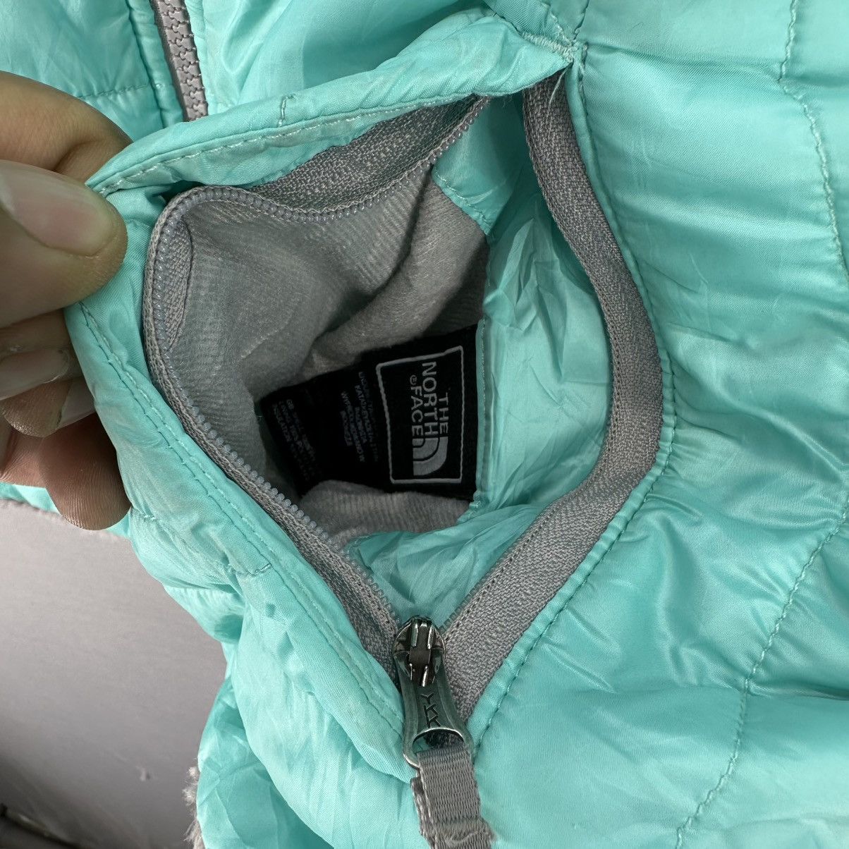 The North Face The North Face Puffer and Fleece Reversible Women Kid Jacket Size XXS / US 00 / IT 34 - 15 Thumbnail
