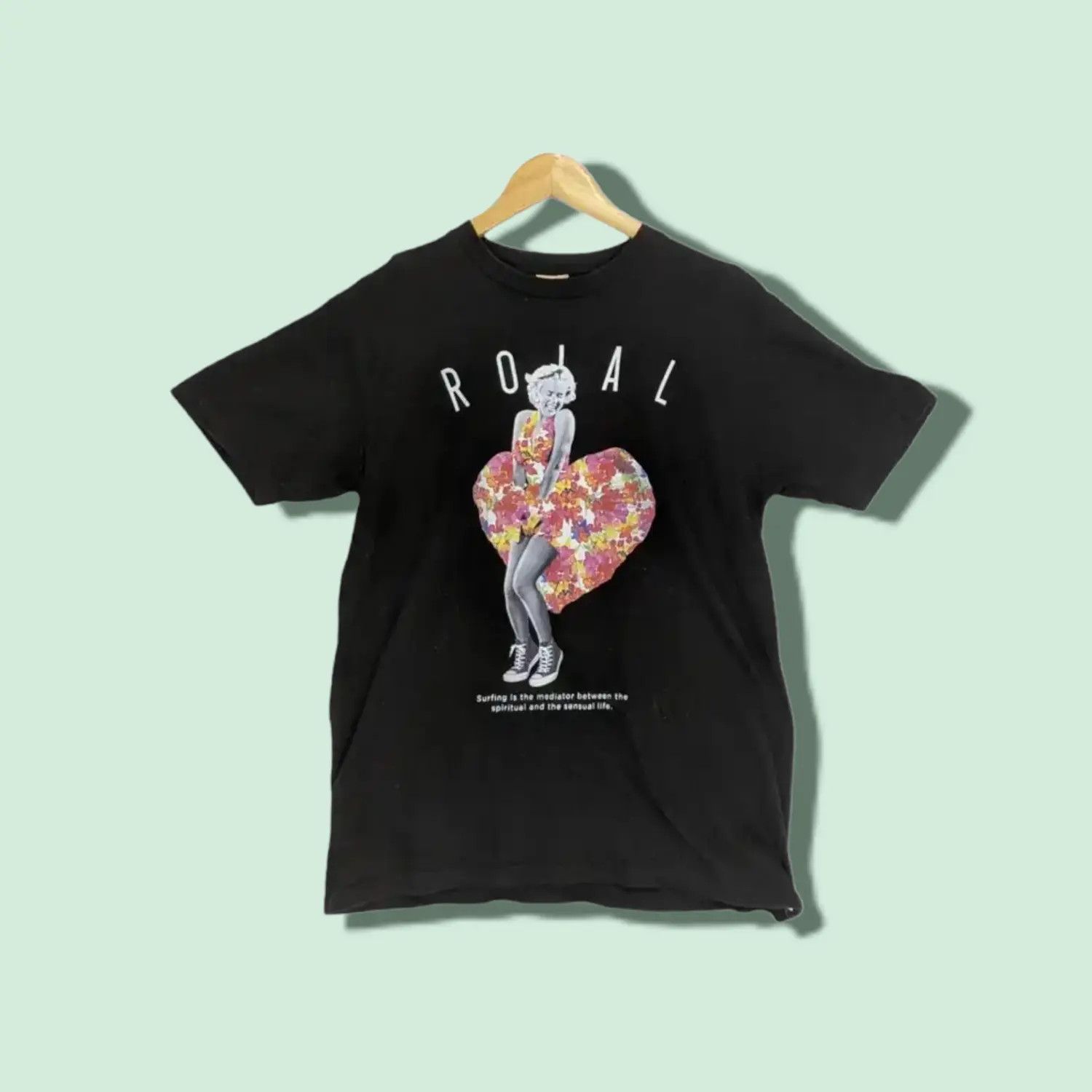 Japanese Brand ROIAL Marilyn Monroe Famous Actress T-Shirt Size US L / EU 52-54 / 3 - 1 Thumbnail
