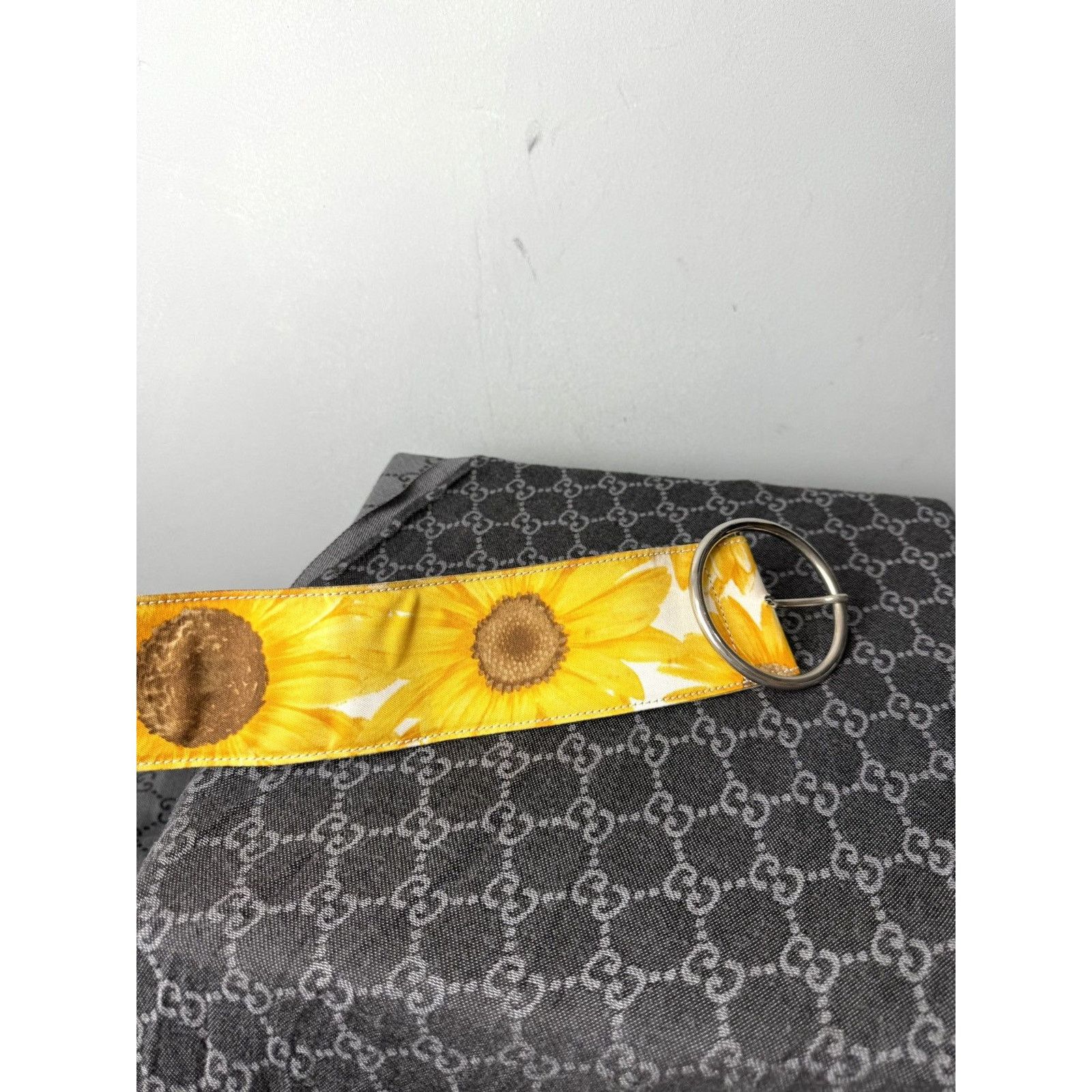 Dolce & Gabbana Vintage Dolce Gabbana Sunflower Printed Belt Dress Size ONE SIZE - 6 Thumbnail