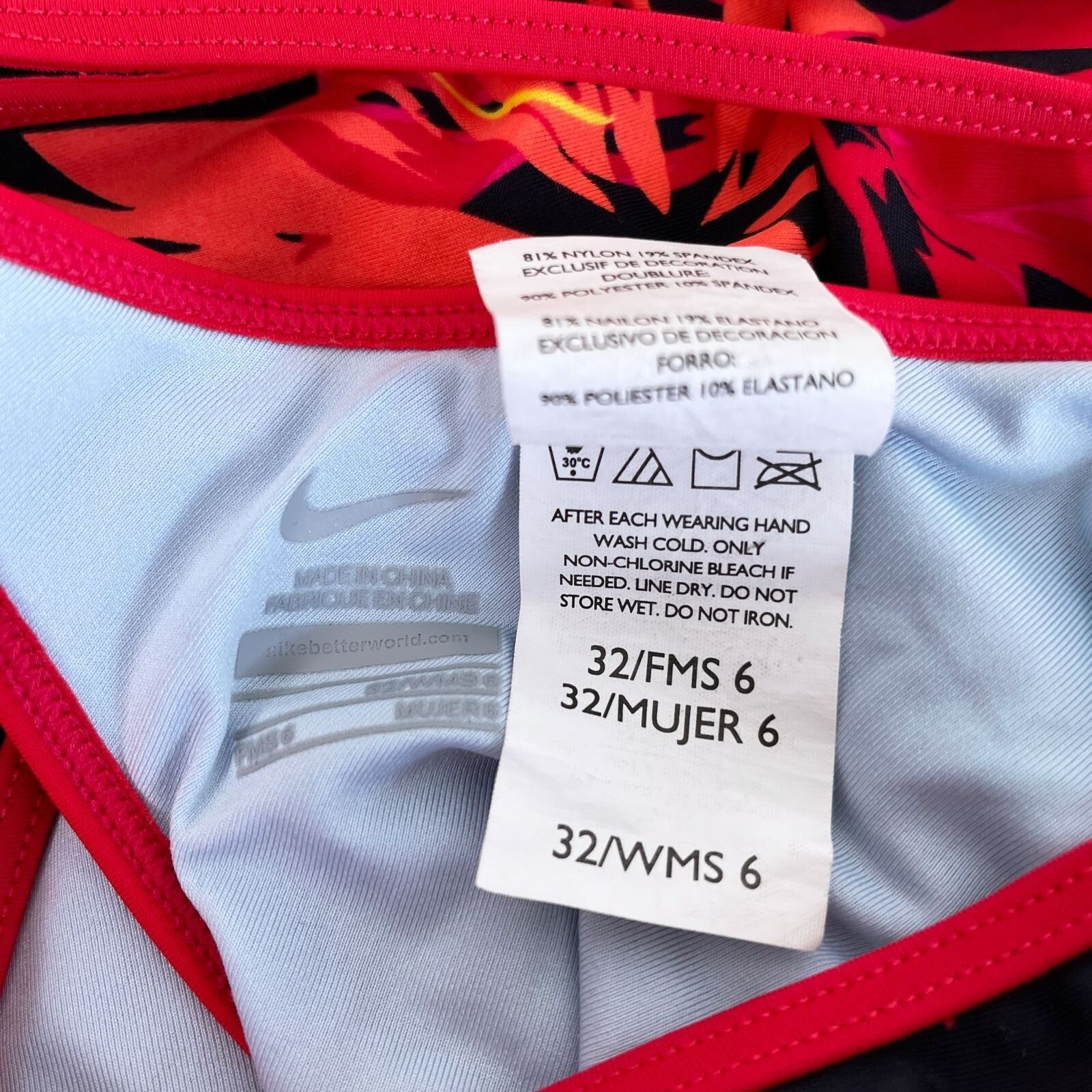 Nike Nike Strappy Open Back One Piece Swimsuit Red Womens 6 Size M / US 6-8 / IT 42-44 - 7 Thumbnail
