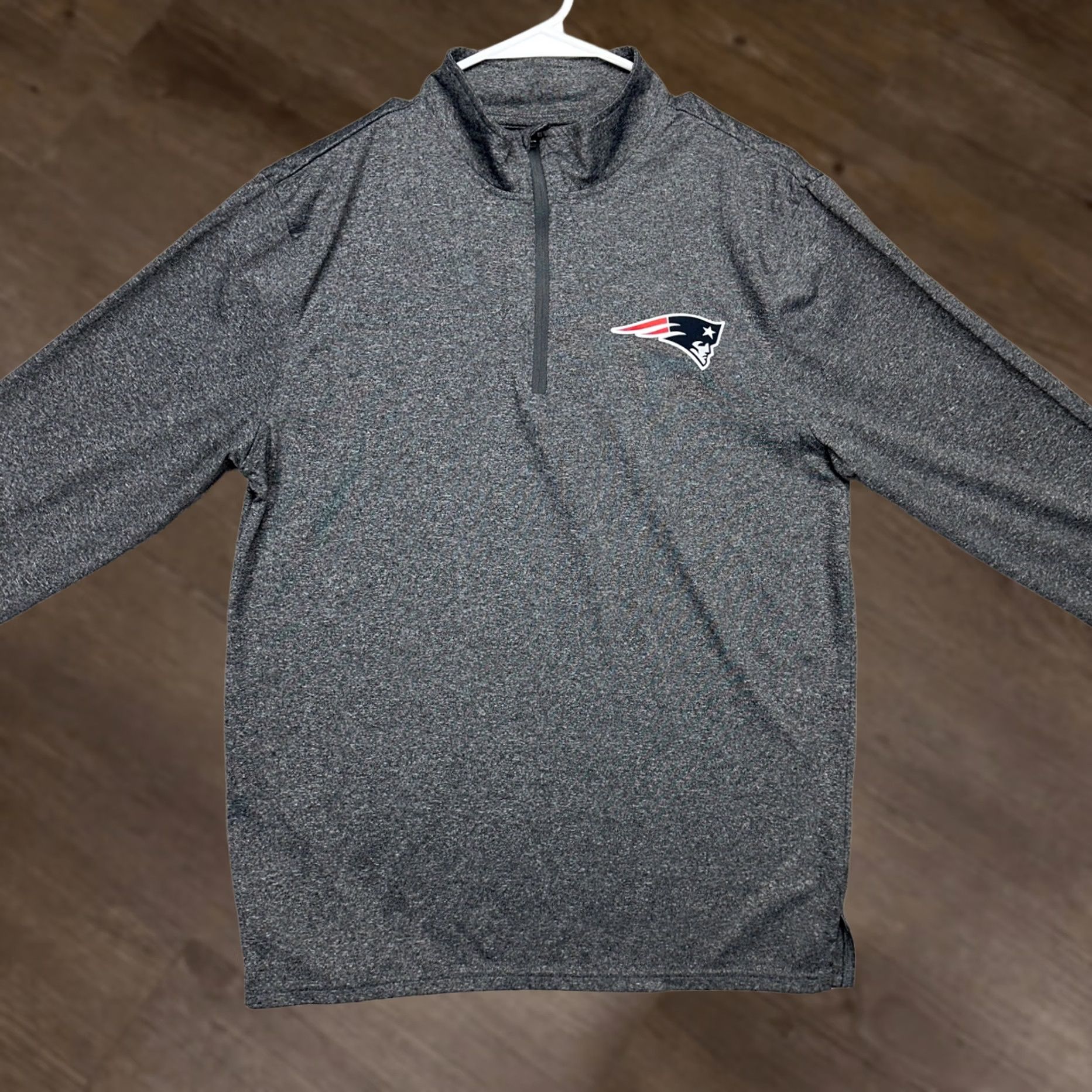 NFL New England Patriots NFL Mens Pullover Shirt Medium Grey Quarter Zip Lightweight Adult Football Size US M / EU 48-50 / 2 - 1 Thumbnail