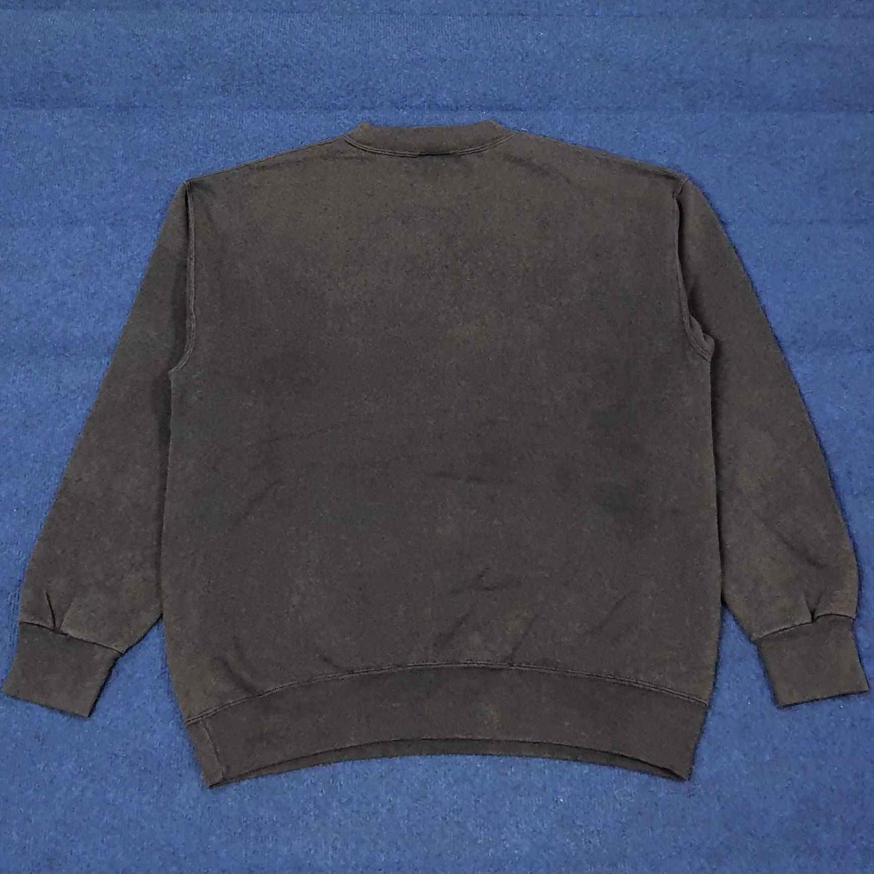Nutmeg Vintage Nutmeg Mighty Duck Kick Ice NHL Sweatshirt C261N17 Size US L / EU 52-54 / 3 - 4 Thumbnail