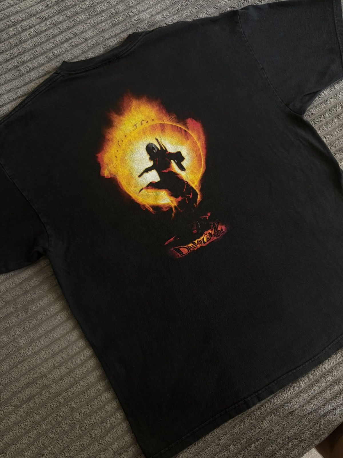 Hanes Playstation x Capcom “Devil May Cry” T-shirt Size US L / EU 52-54 / 3 - 1 Thumbnail