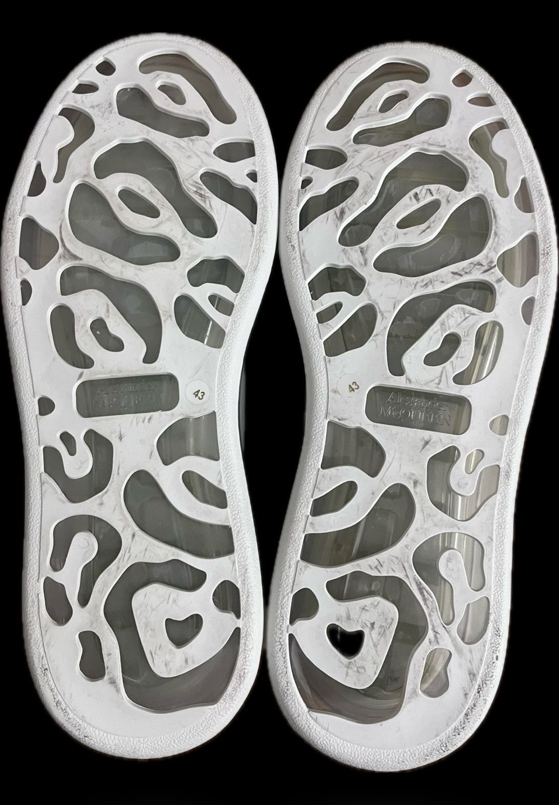 Alexander McQueen Alexander McQueen Oversized Sneakers White Clear Sole EU 43 Size US 10 / EU 43 - 4 Thumbnail