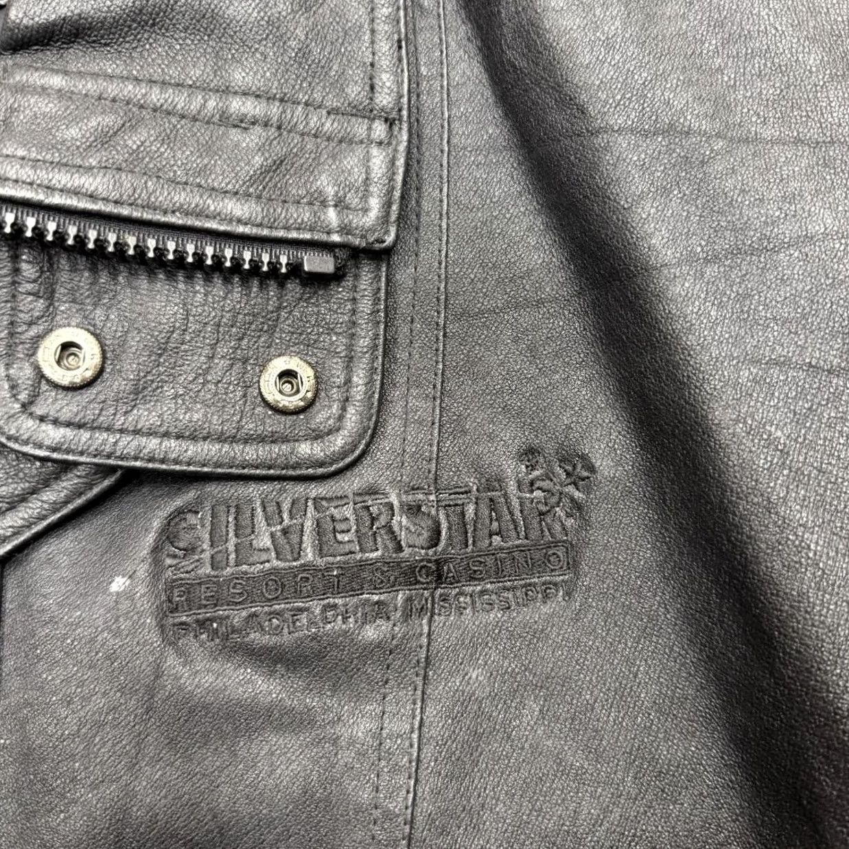 Logo 7 N.Y.D.A. Jacket Mens L Black Leather Bomber NYDA Chest Logo Silver Star Resort Casino Jacket Mens L Black Leather Bomber NYDA Logo Size US L / EU 52-54 / 3 - 4 Thumbnail