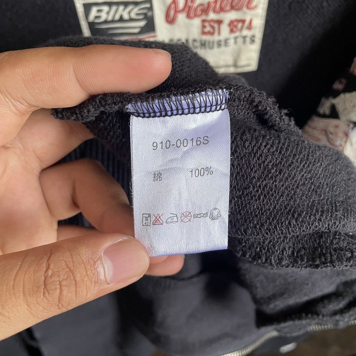 Vintage Vintag Bike Athletic Fake Porker Club Jacket Size US XL / EU 56 / 4 - 10 Thumbnail