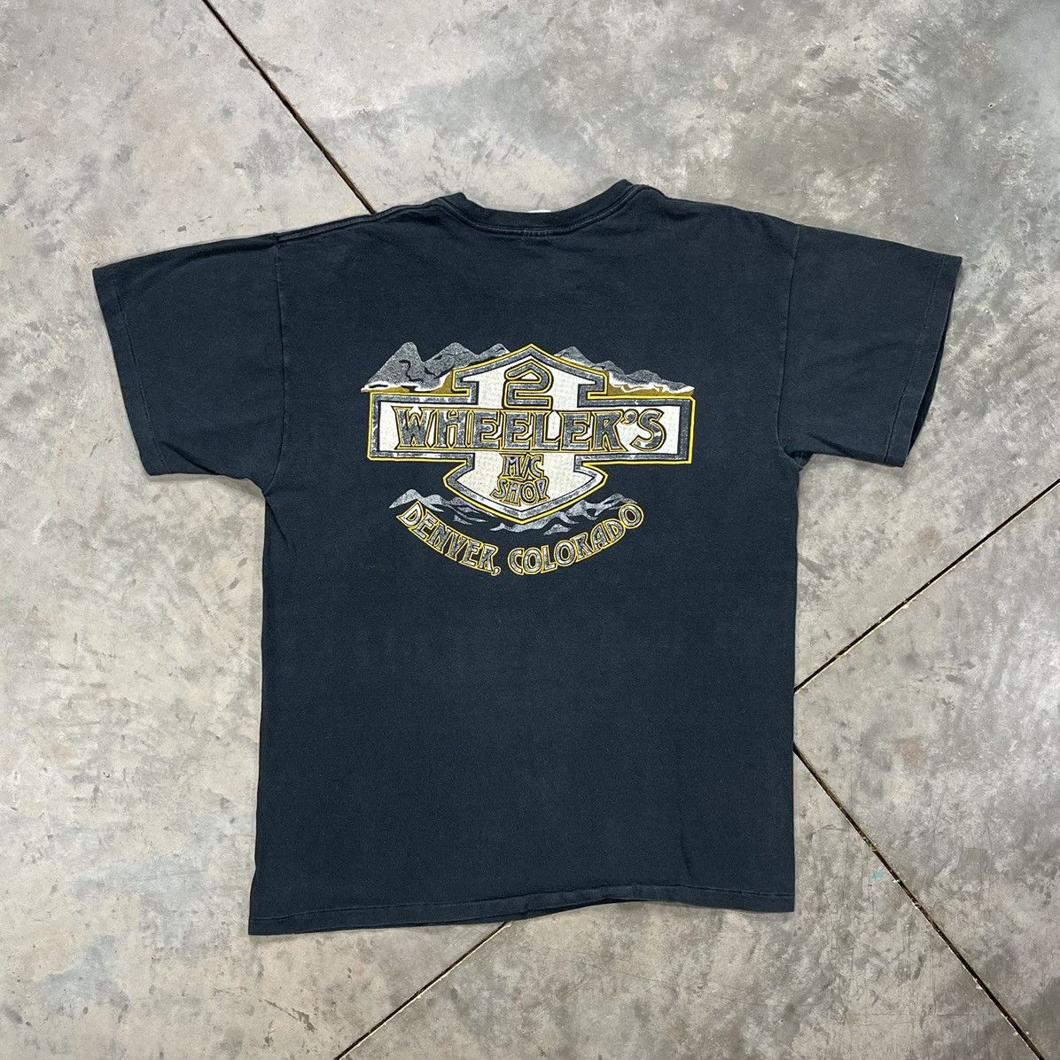 Vintage Vintage Pitbull With Aids Biker T Shirt 80s Rare 2 Wheelers Size US L / EU 52-54 / 3 - 2 Thumbnail