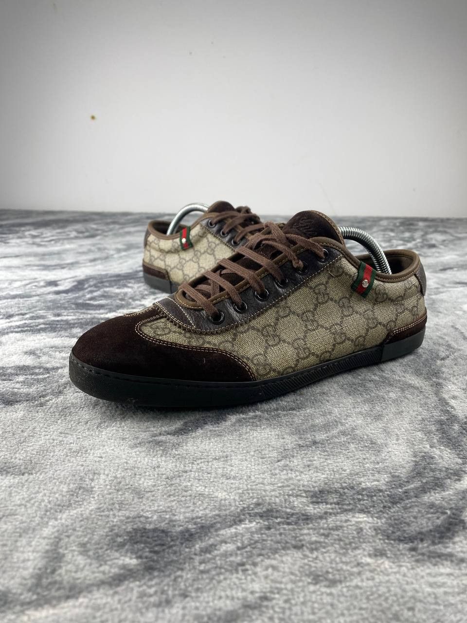 size 12.5G - Gucci GG Supreme Low Top Sneakers Canvas Beige Red Blue Green Gucci 12G Gucci GG Supreme Low Top Sneakers Beige Red Blue  main image 2