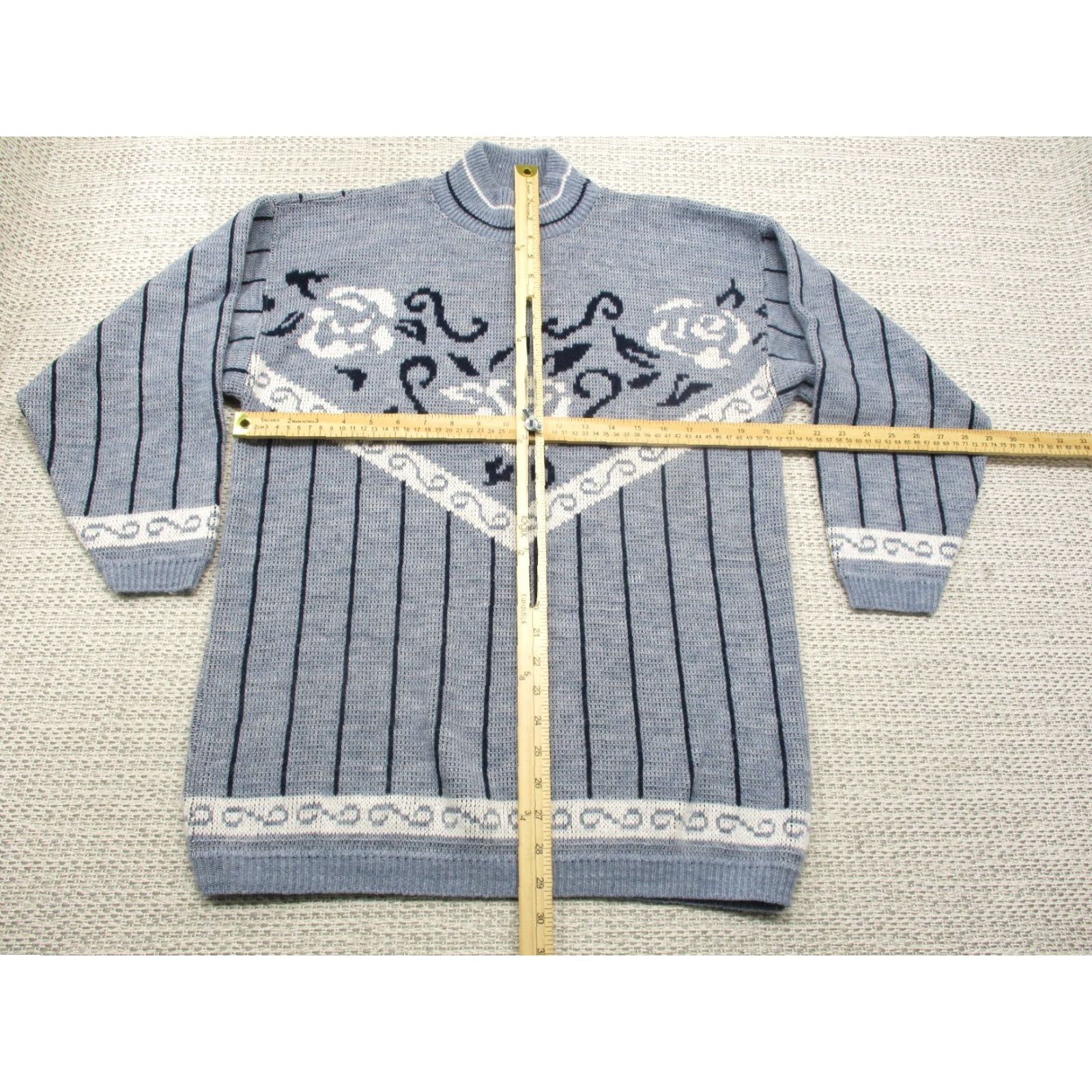 Vintage VINTAGE Village Fair Sweater Womens M Blue White Made In USA Acrylic Crew Neck Long Sleeve Striped Knit Pullover All Seasons Casual Womens Size M / US 6-8 / IT 42-44 - 6 Thumbnail