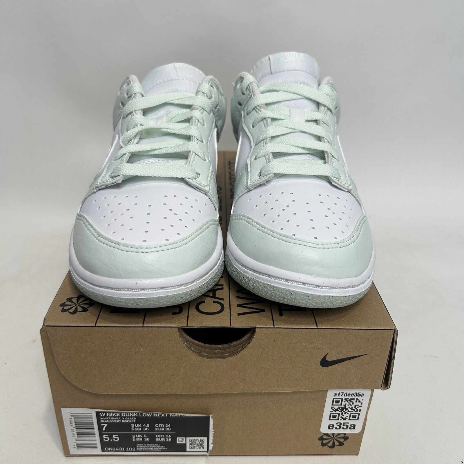 Nike Nike Dunk Low Next Nature WMNS “White Mint” 2024 Size US 7 / IT 37 - 2 Thumbnail