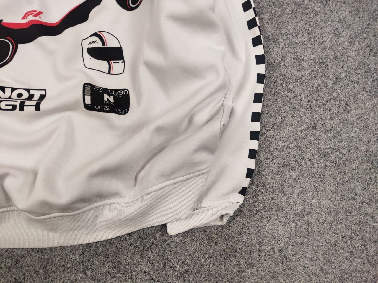 Formula 1 Formula 1 Classic Racing H&M logo Oversized Sweatshirt Size M / US 6-8 / IT 42-44 - 5 Thumbnail