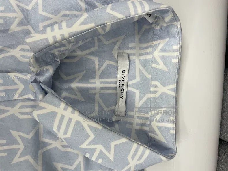 Givenchy Givenchy size 41 Navy Blue Five-Star Pattern Shirt Size US L / EU 52-54 / 3 - 3 Thumbnail