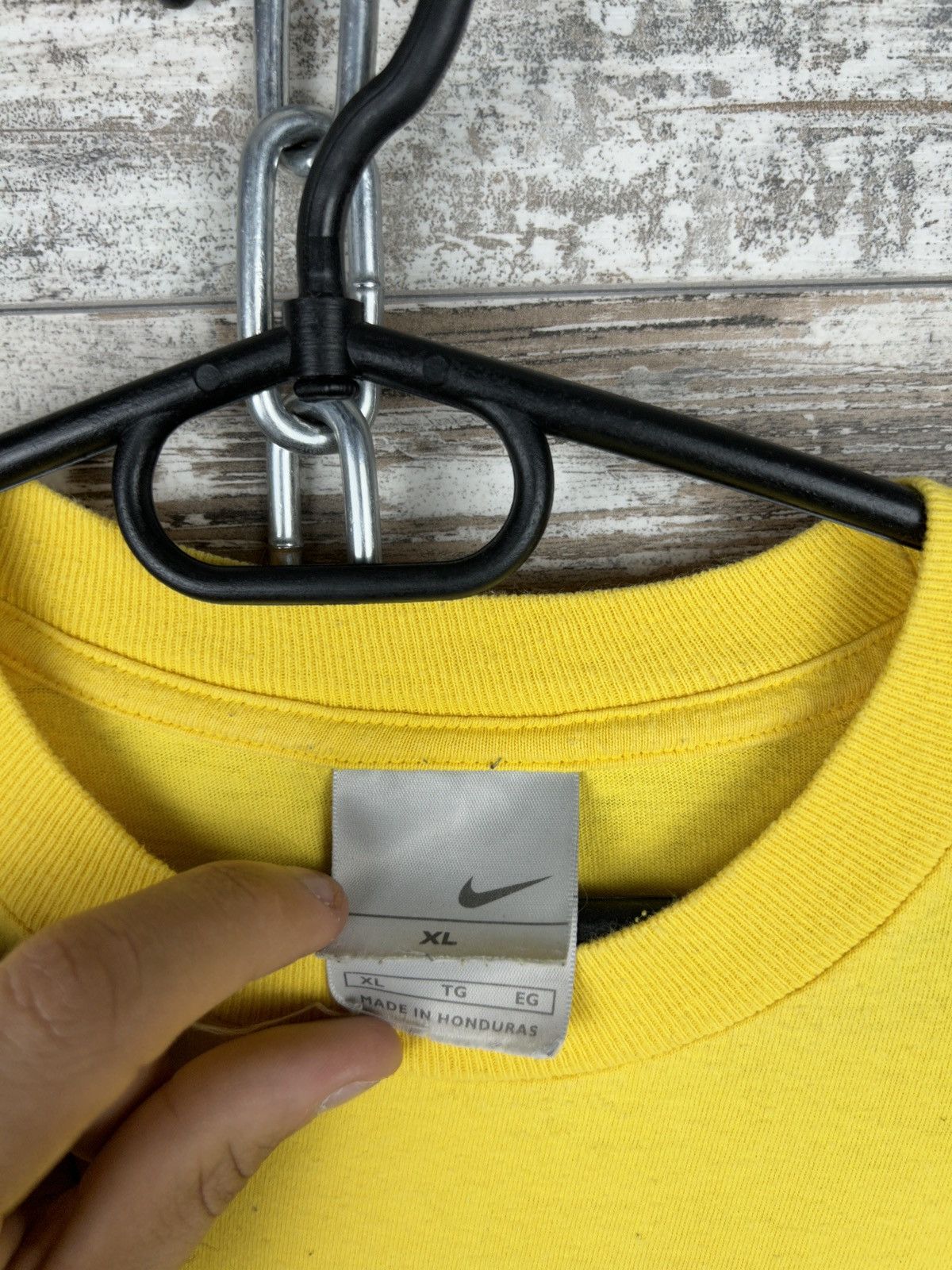 Nike Mens Vintage Nike Big Logo T Shirt rare y2k streetwear tee Size US XL / EU 56 / 4 - 9 Thumbnail