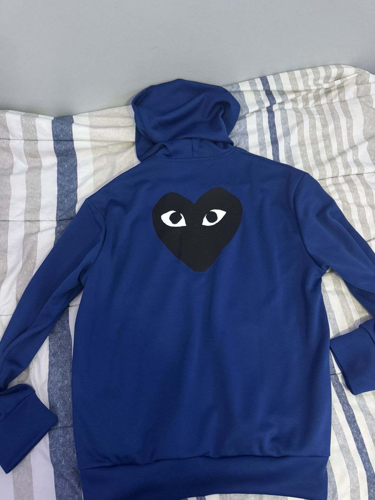 Comme des Garcons PLAY CDG Play Heart Hoodie Size US XL / EU 56 / 4 - 2 Thumbnail