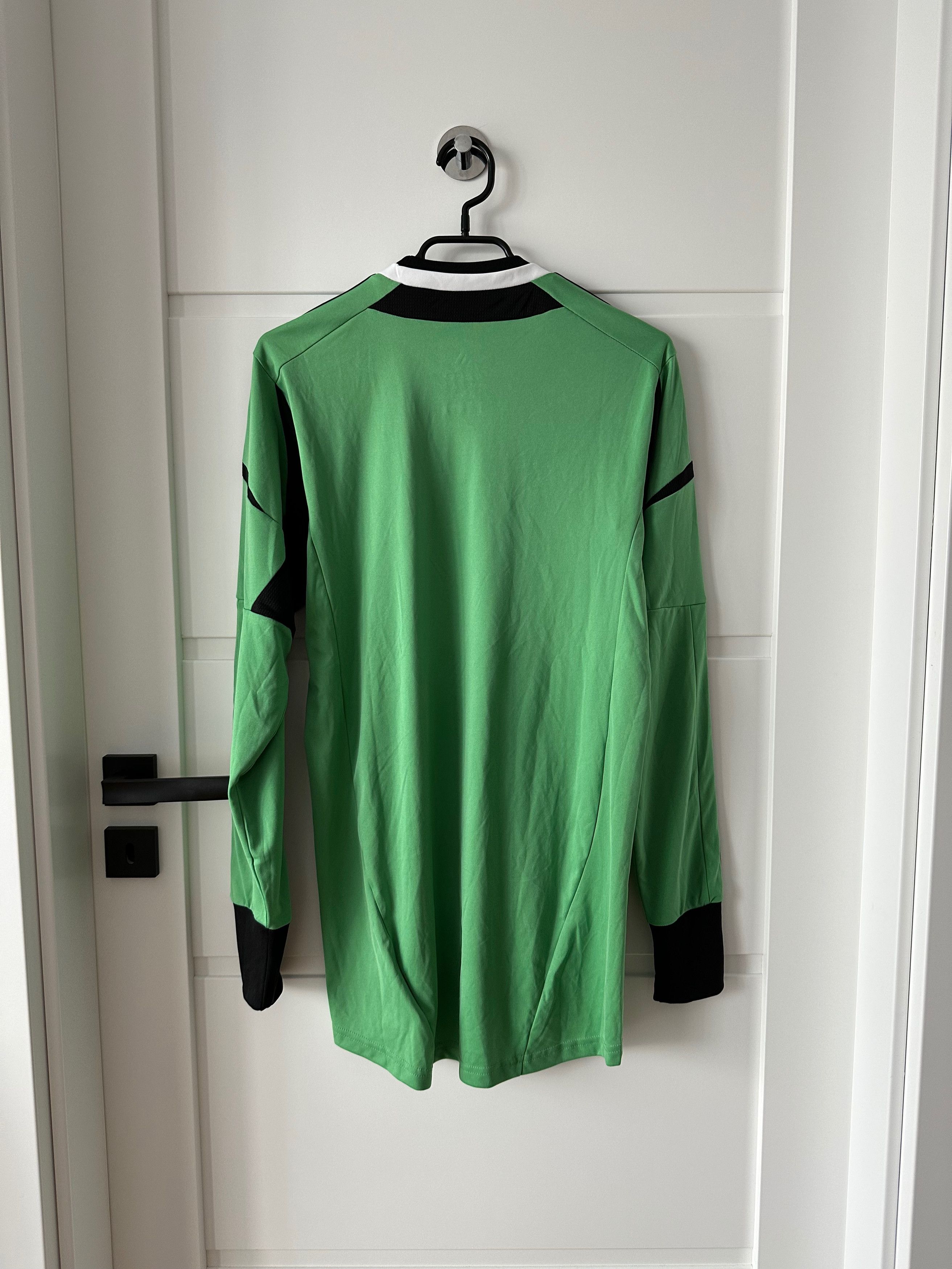 Adidas 2013 Adidas Schalke 04 long sleeve Goalkeeper Third Shirt Size US S / EU 44-46 / 1 - 11 Thumbnail
