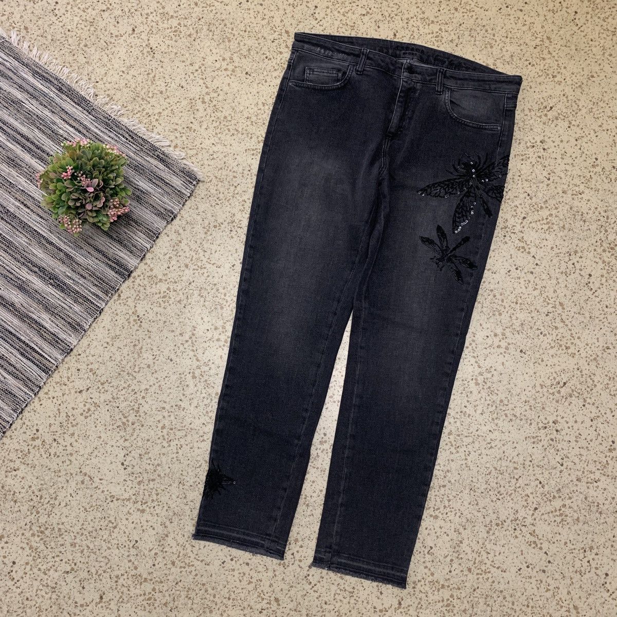 Escada Escada Very Rare Dragonfly Grey Washed Jeans NEW Size 25" / US 0 / IT 36 - 3 Thumbnail