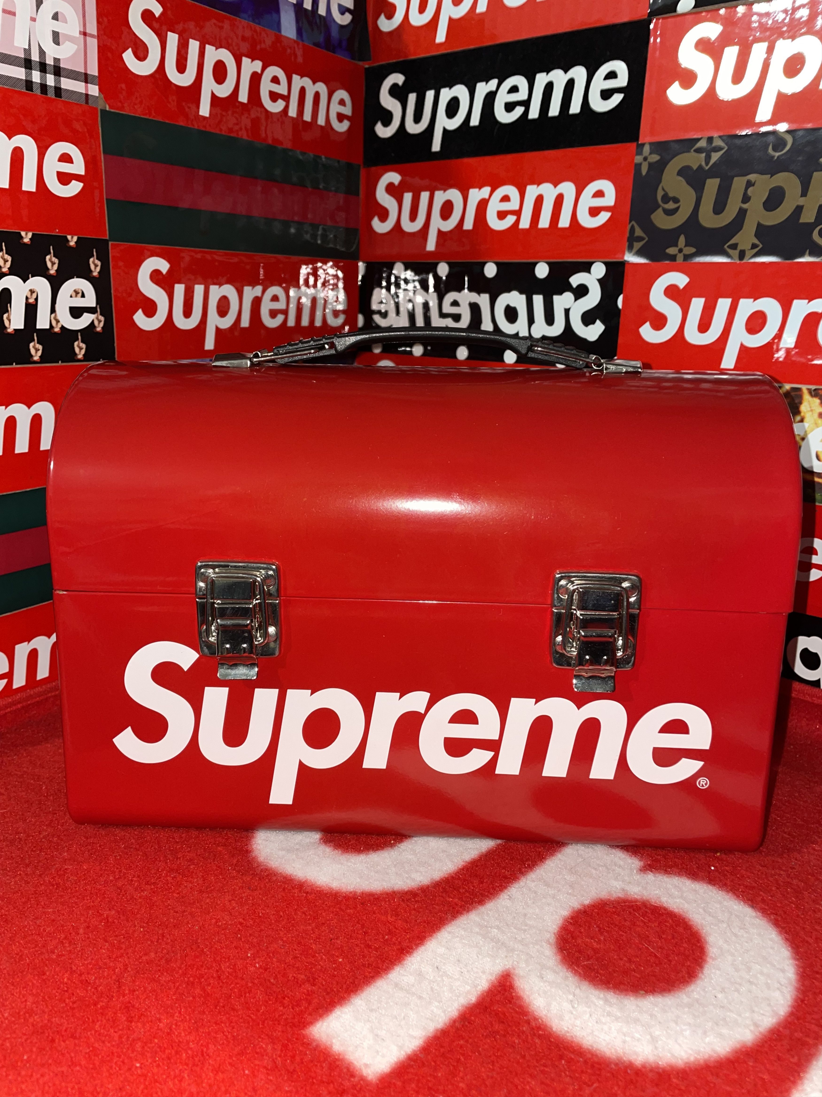Supreme Supreme Metal Lunch Box FW15 NEW Size ONE SIZE - 1 Thumbnail