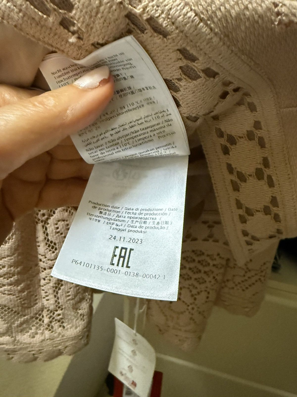 Valentino Valentino Guipure Lace Pants Size 27" / US 4 / IT 40 - 11 Thumbnail