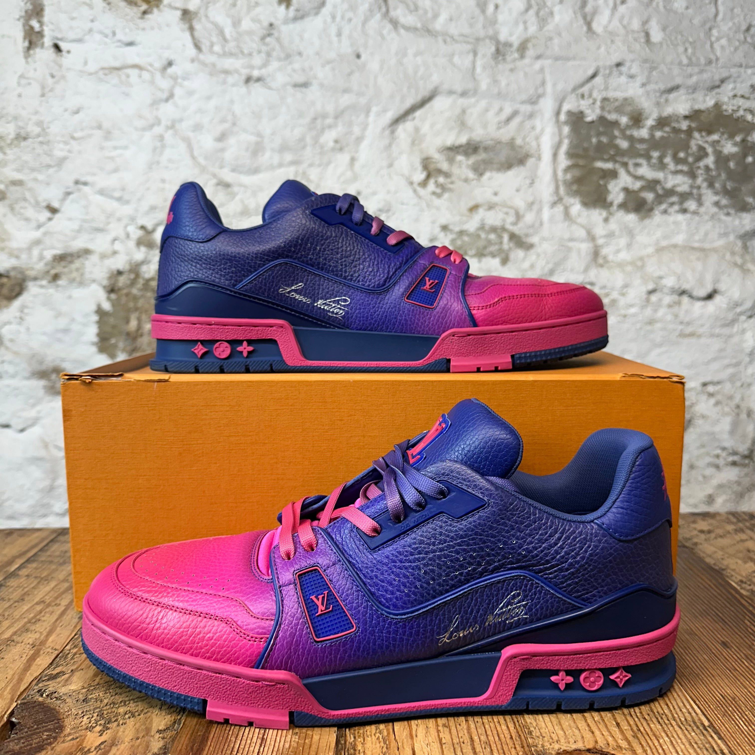Louis Vuitton Louis Vuitton Purple Pink Fade Trainer Sneaker Sz 10.5 (9LV) Size US 10.5 / EU 43-44 - 1 Thumbnail