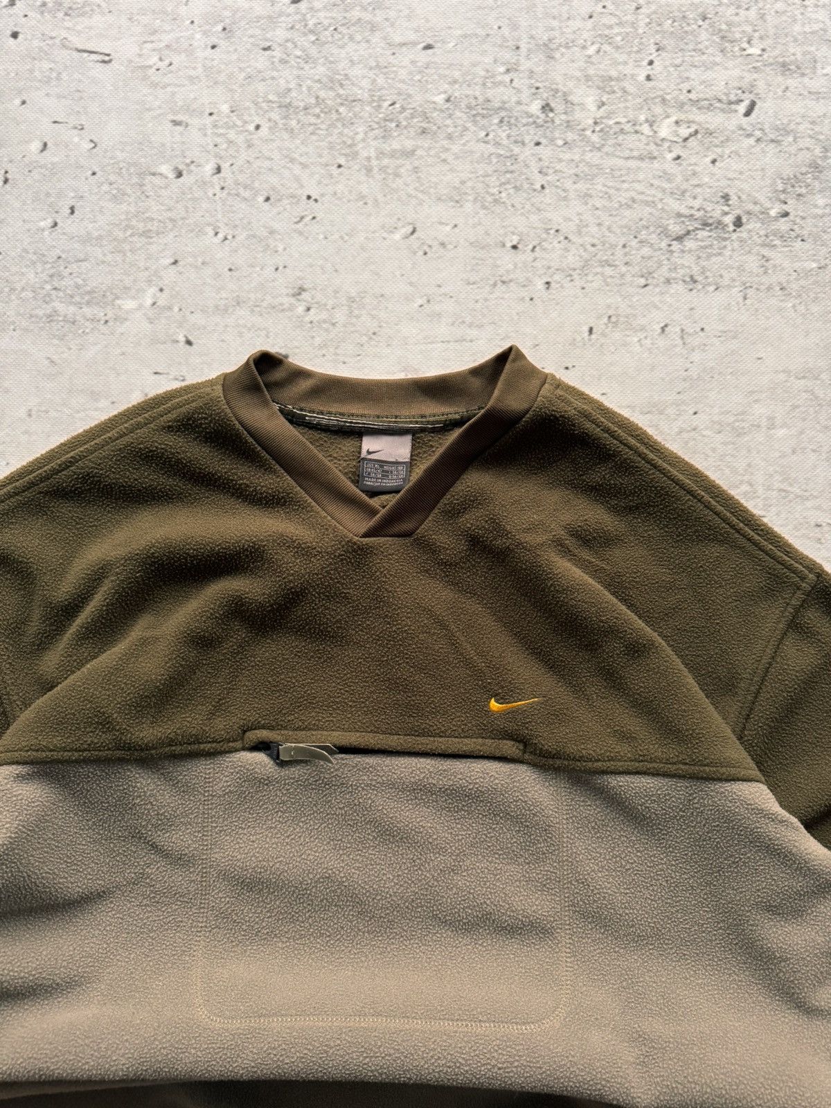 Nike × Vintage NIKE VINTAGE TEDDY BASIC LOGO OVERSIZE BOXY SWEATSHIRT Size US XL / EU 56 / 4 - 4 Thumbnail