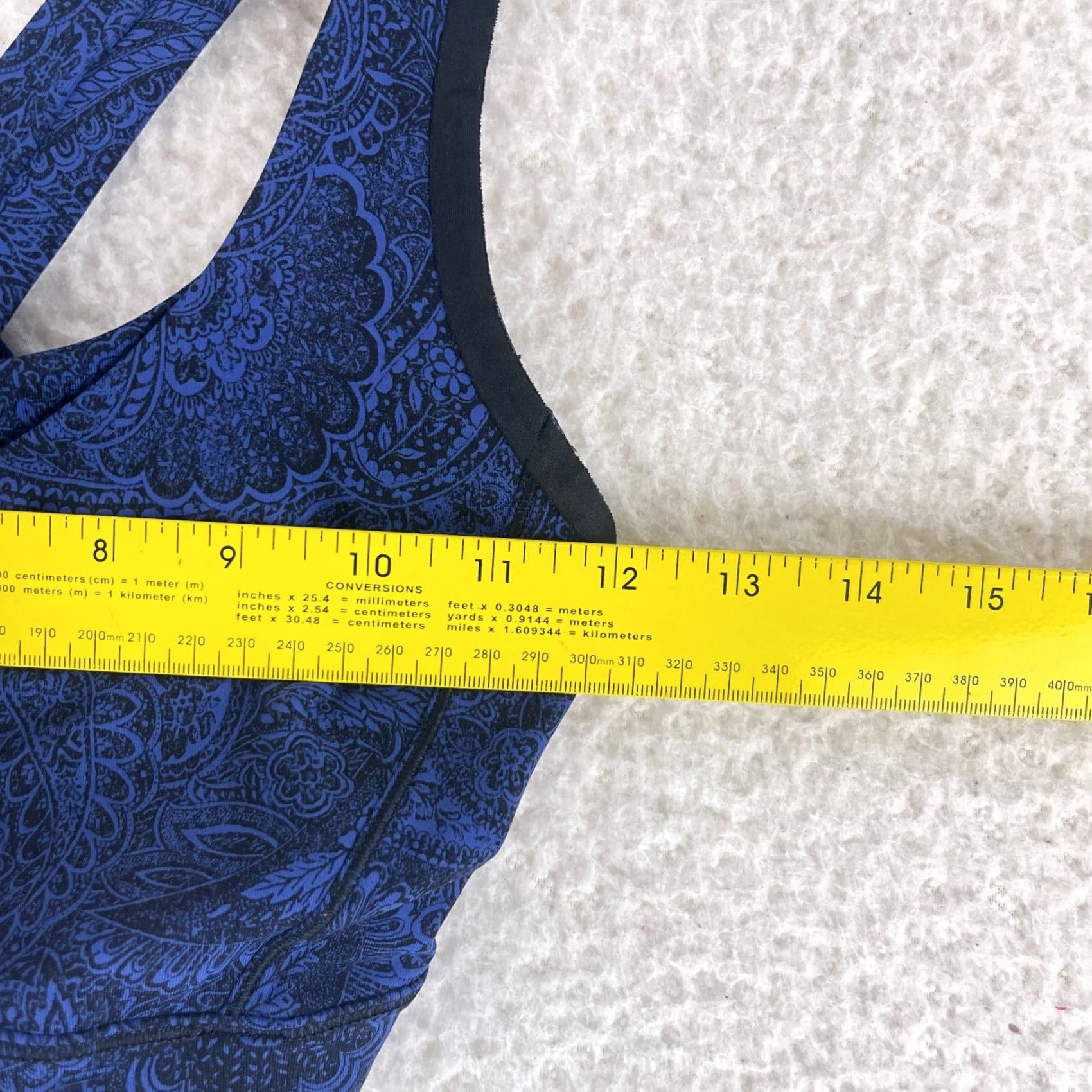 Lululemon Lululemon Blue Paisley Fast Time Sports Bra Womens Size 4-5 Yoga Gym Cross Training Activewear Sports Bra Size ONE SIZE - 4 Thumbnail