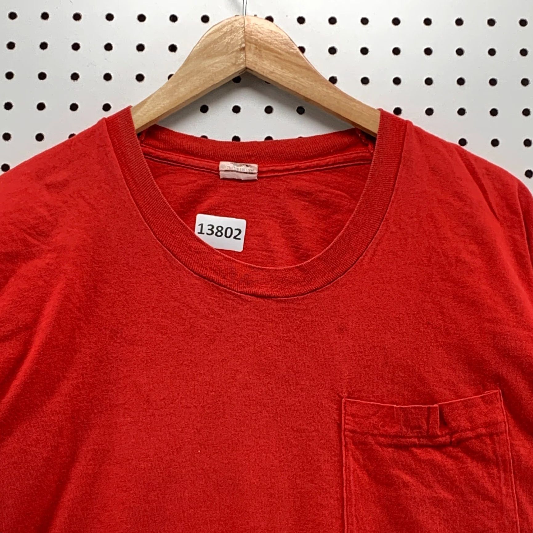 Fruit Of The Loom VINTAGE Fruit Of The Loom Red Short Sleeve Single Stitch 2XL Shirt | 90s USA Hipster Mens Size US XXL / EU 58 / 5 - 7 Thumbnail