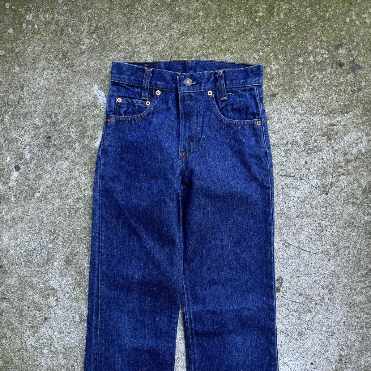 Levi's Vintage 80s Levi's 563 Dark Wash Bootcut Jeans 24x32 Size 24" / US 00 / IT 34 - 12 Thumbnail