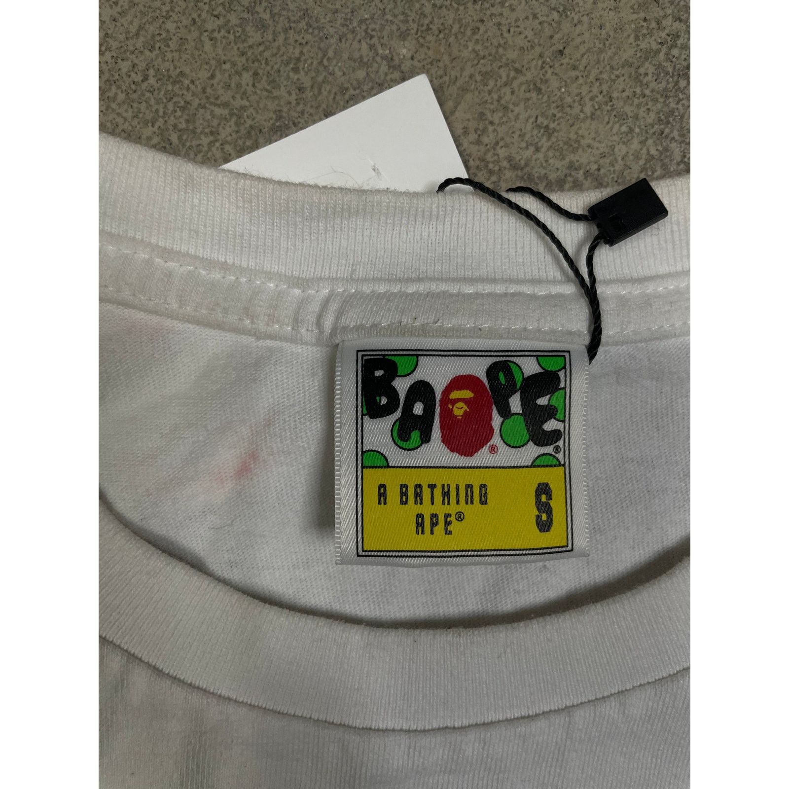 Bape Bape Tee Bottles Small Used Size US S / EU 44-46 / 1 - 7 Thumbnail