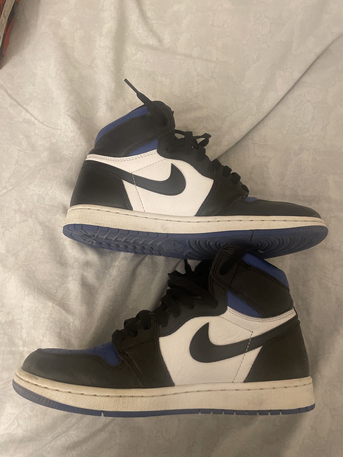 Jordan Brand × Nike Air Jordan 1 Retro High OG Size US 8.5 / EU 41-42 - 2 Thumbnail