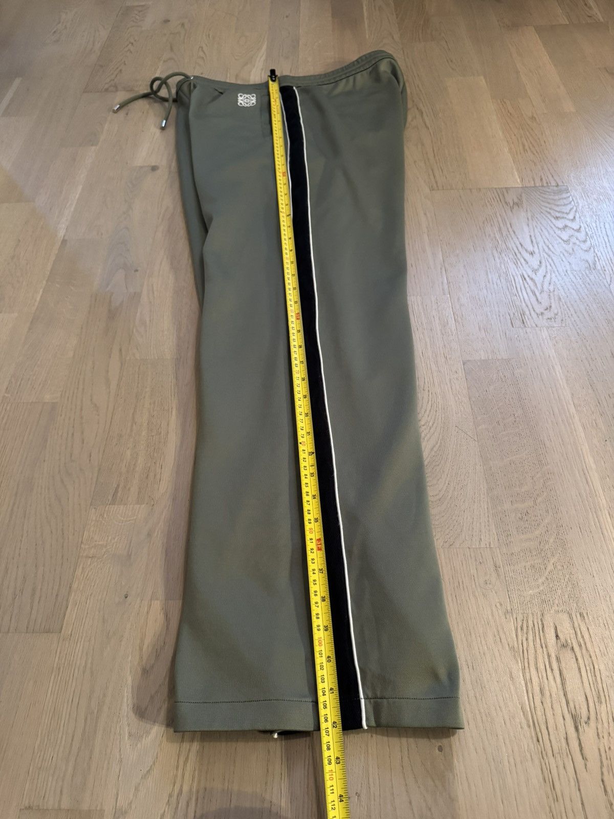 Loewe LOEWE joggers pants SEE REAL TAPE MEASUREMENTS IN PHOTOS Size US 31 - 13 Thumbnail