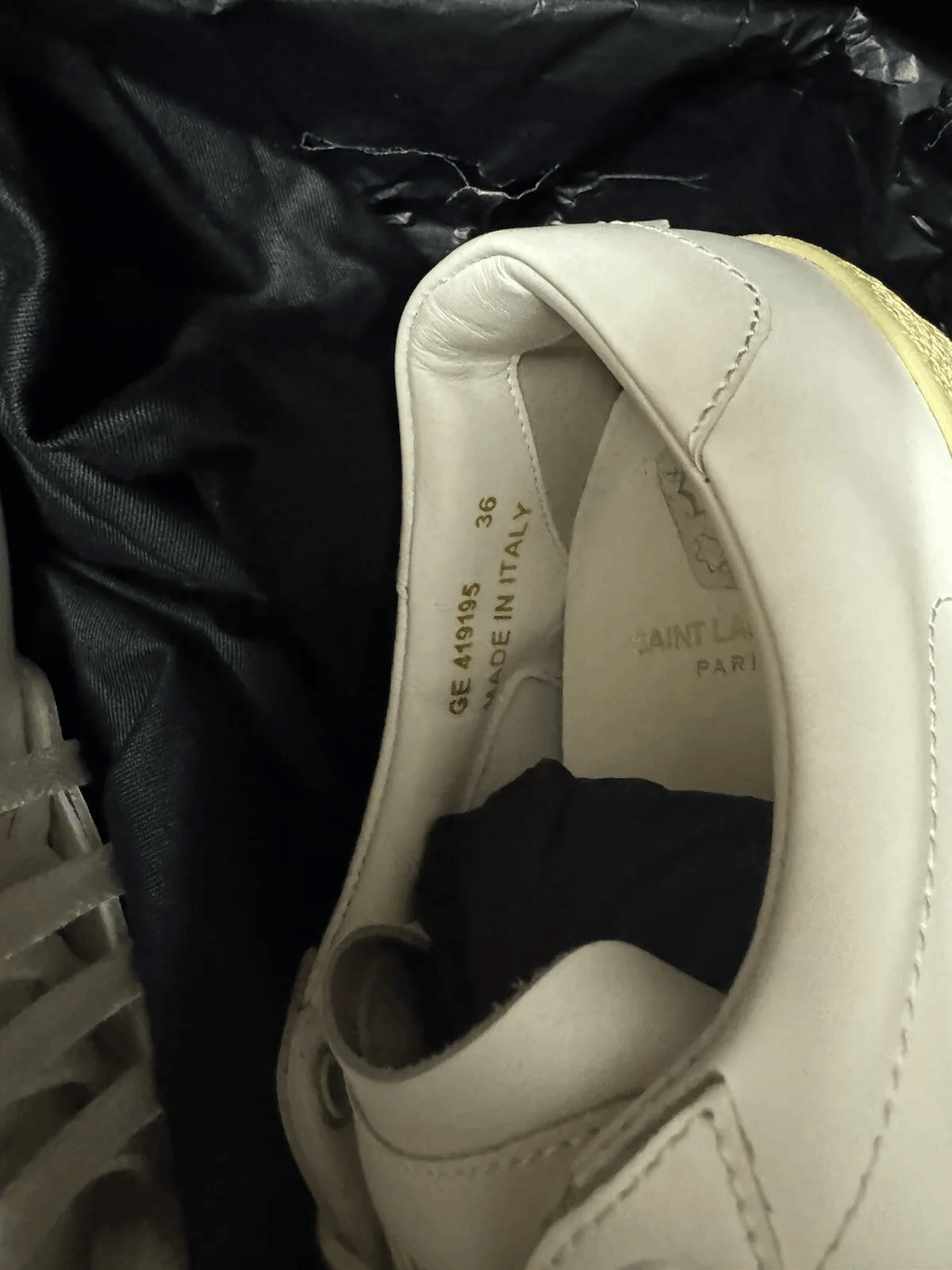 Yves Saint Laurent Saint Laurent Court Classic SL/06 Sneakers - Leather - White Size US 6 / IT 36 - 8 Thumbnail