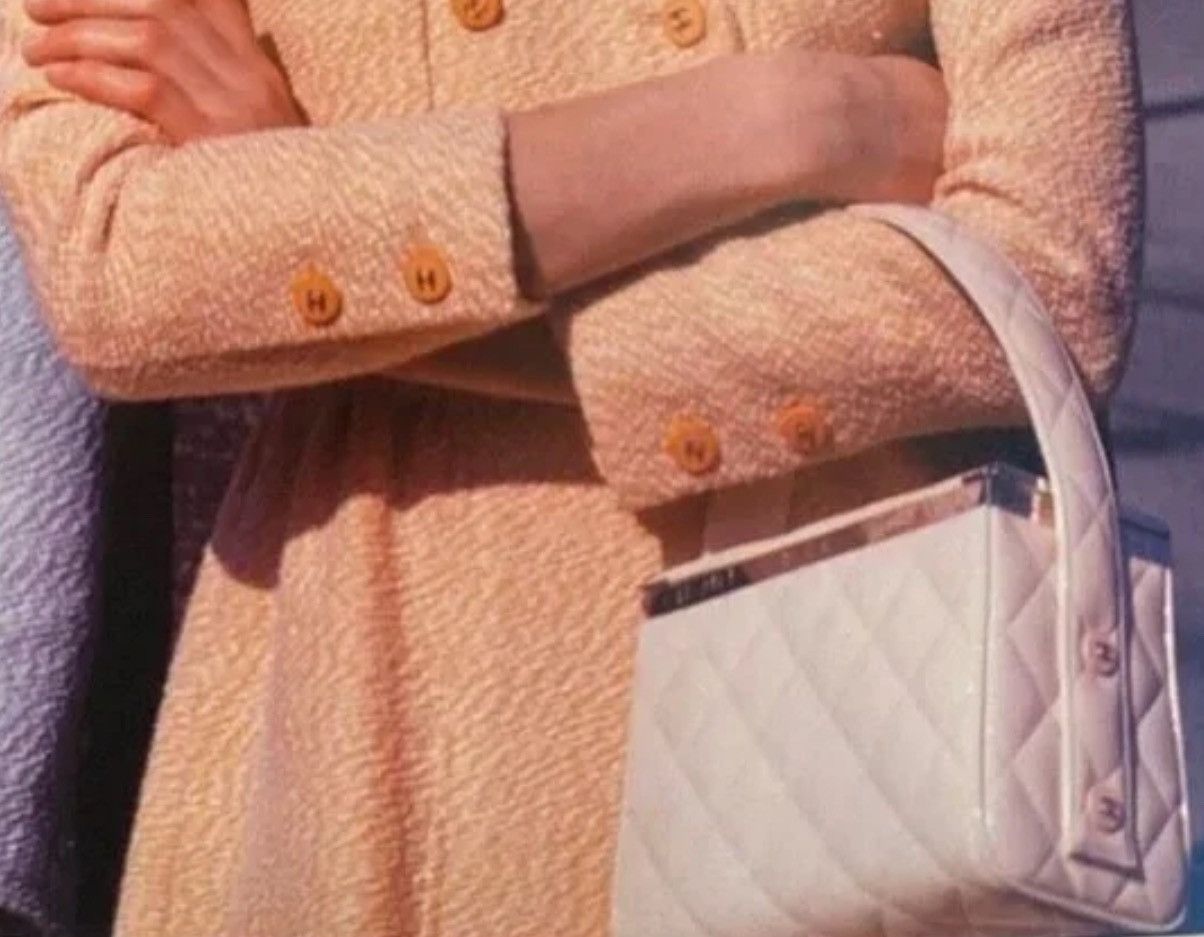 Chanel Chanel - SS/96 - Creme - Quilted - Patent - Runway - Box Bag Size ONE SIZE - 4 Thumbnail
