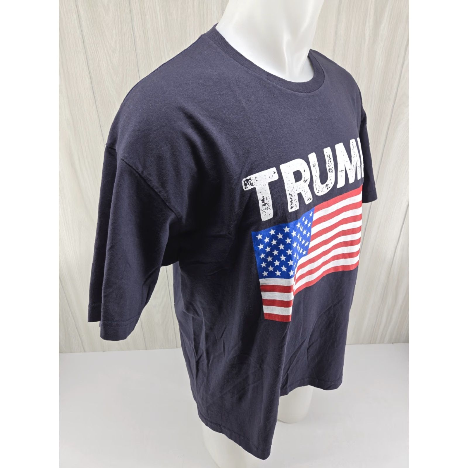 Vintage Bayside Trump Flag Shirt XL Navy USA Patriotic Graphic Tee Mens Size US XL / EU 56 / 4 - 7 Thumbnail