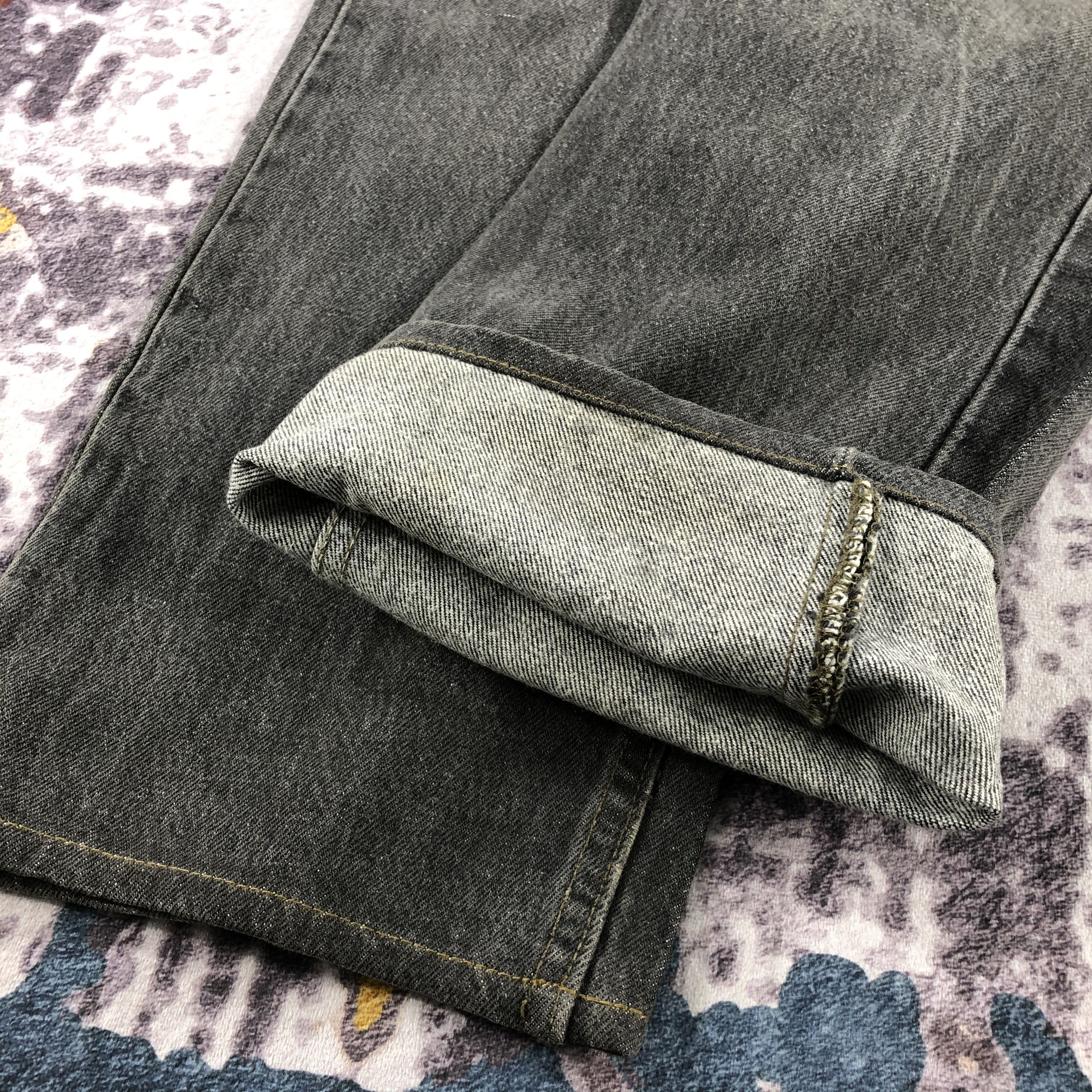 Levi's × Vintage Vintage 90s Faded Black Levis 501 Jeans-JM2375 Size US 35 - 7 Thumbnail