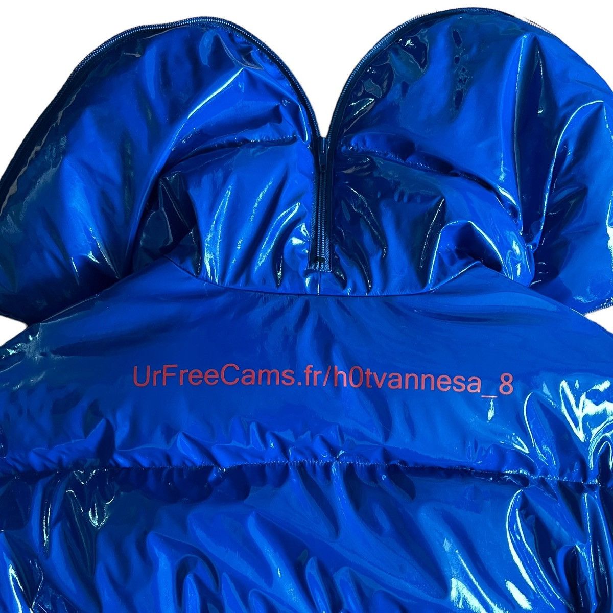 Vetements FW17 Miss Webcam Puffer Size US S / EU 44-46 / 1 - 7 Thumbnail