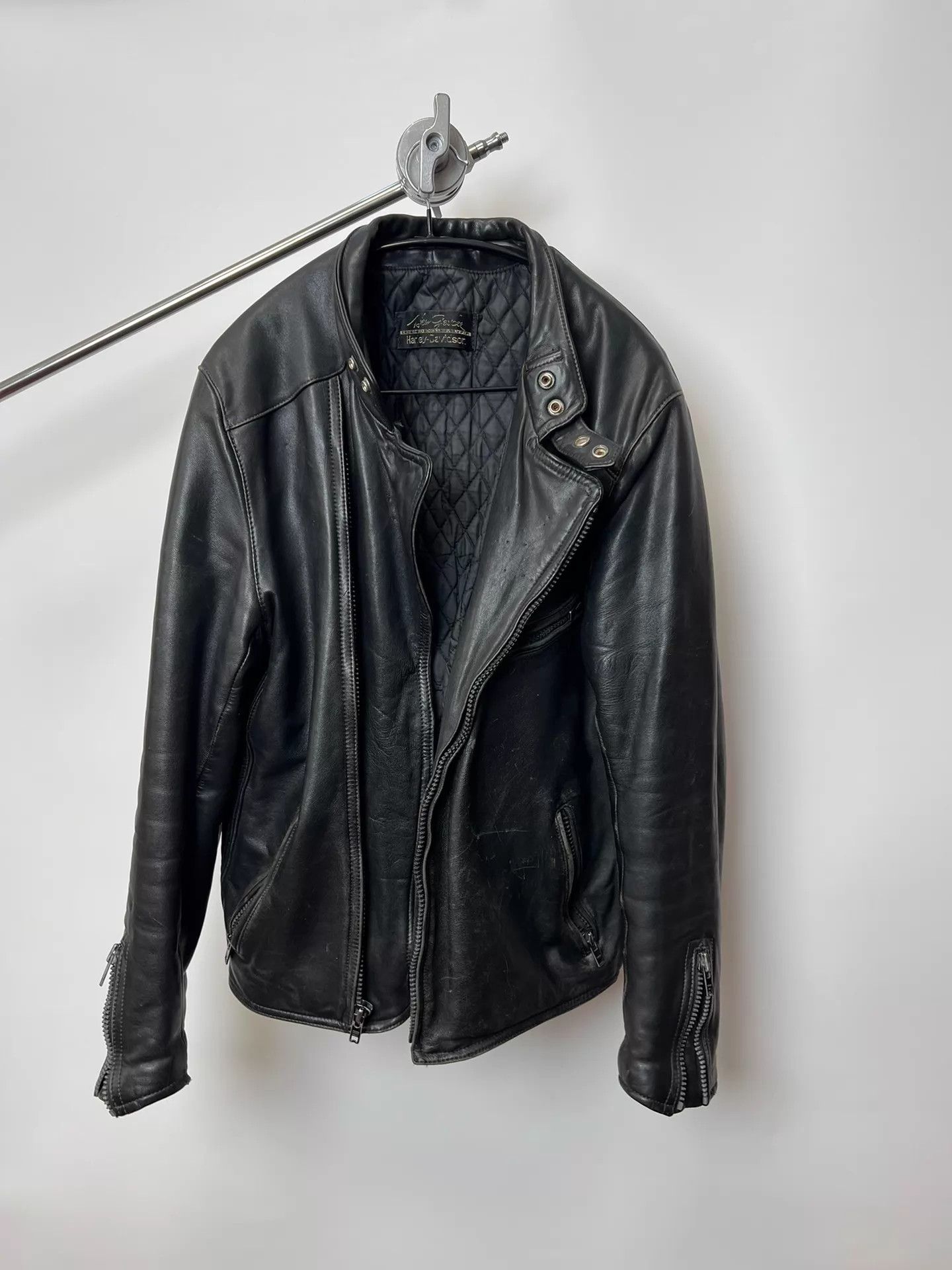 Harley Davidson Harley 80s Cowhide Distressed Heavy Leather Jacket L Size US L / EU 52-54 / 3 - 5 Thumbnail