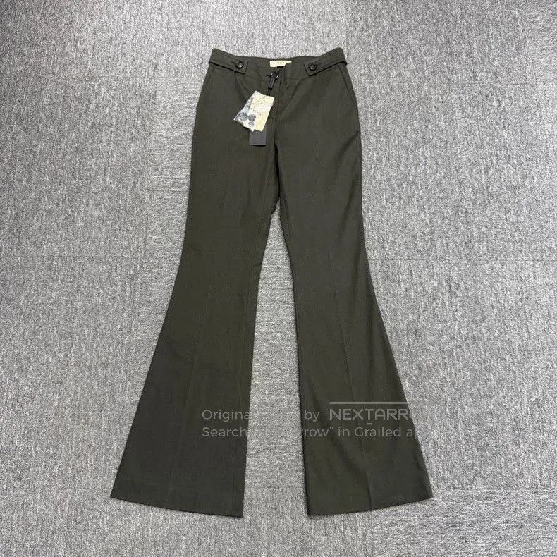 Burberry Burberry Solid Color Flared Pants. Size US 40 / EU 56 - 1 Thumbnail