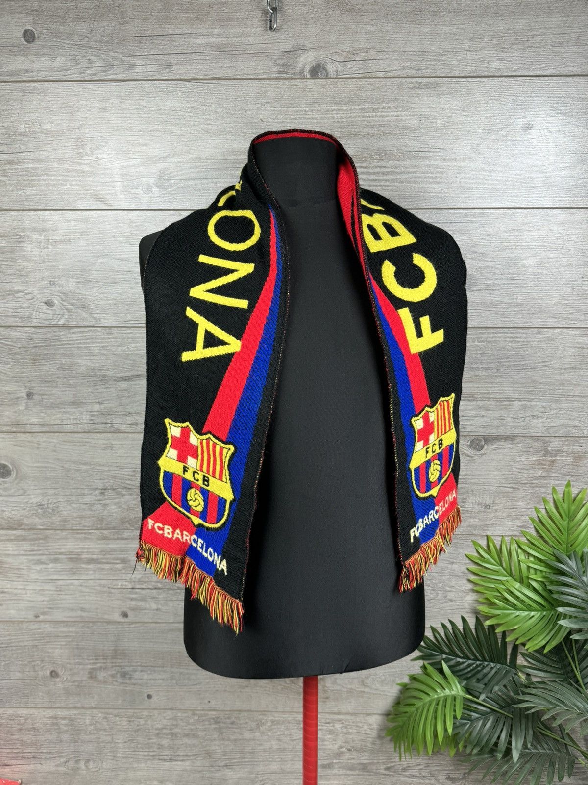 Vintage FC Barcelona Scarf 100% Acrylic Made in UK Retro