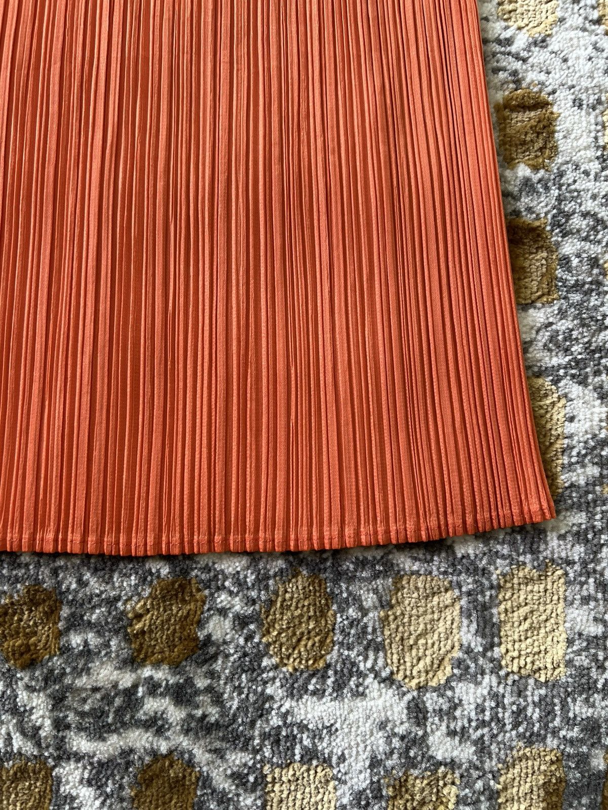 Pleats Please Issey Miyake Vintage Pleats Please Issey Miyake orange skirt Size 22" - 4 Thumbnail