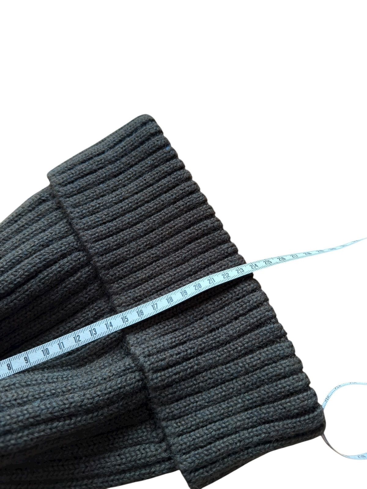 A.P.C. × Kanye West *RARE* KANYE WEST YE X APC PARIS AK BEANIE ARMY Size ONE SIZE - 8 Thumbnail