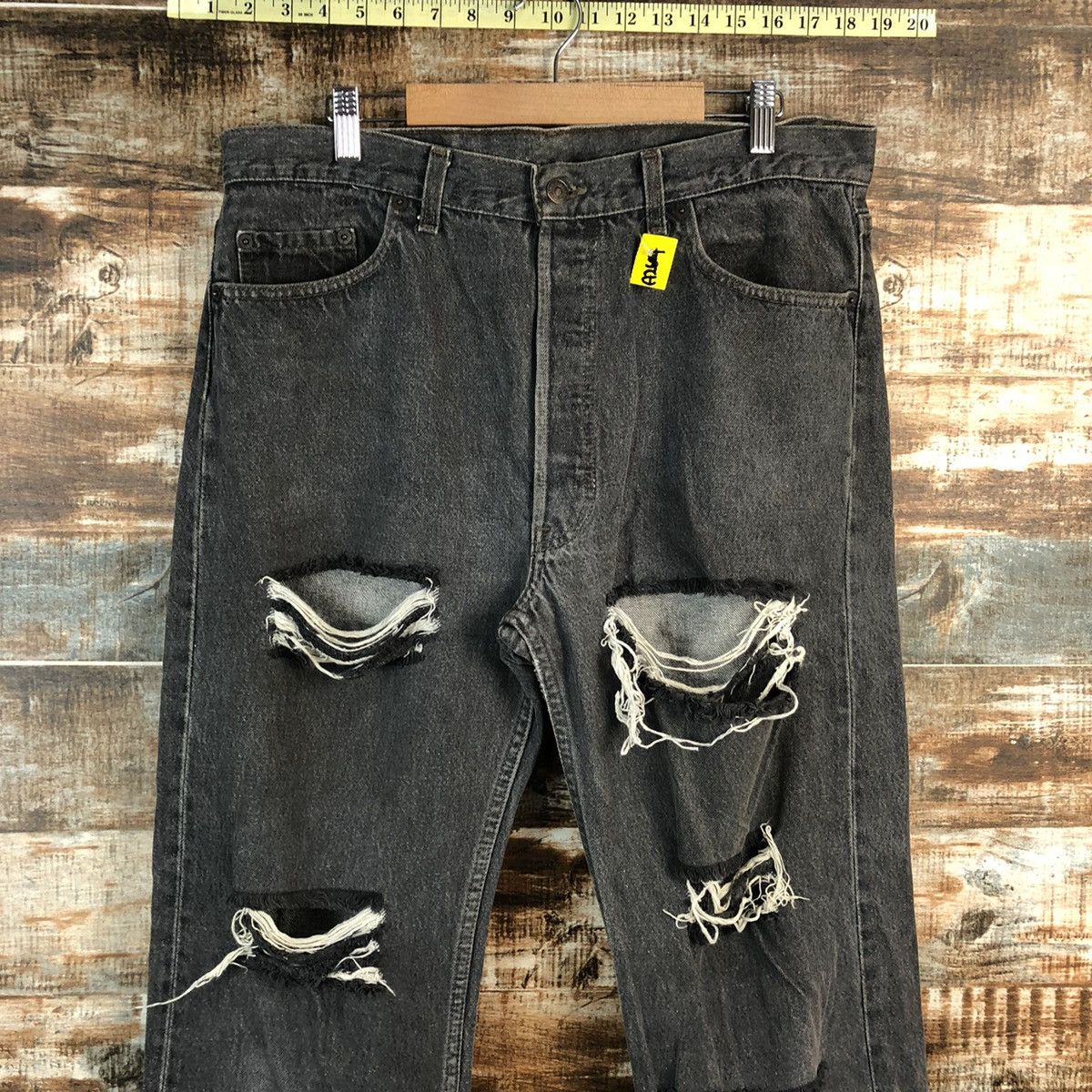 Levi's Levis 501 vintage Grey ripped Distressed Denim Pants #A2604 Size US 36 / EU 52 - 4 Thumbnail
