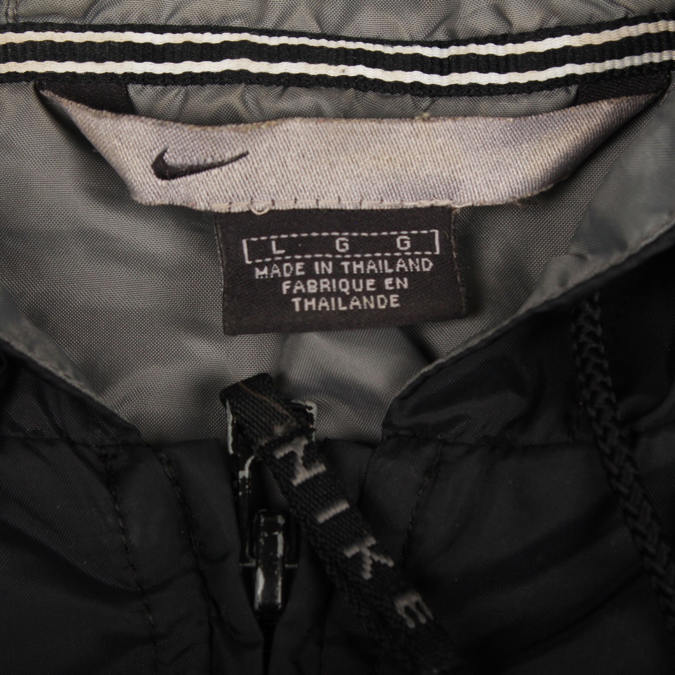 Nike × Nike ACG Nike Windbreaker Jacket Hoodie Size L Size US L / EU 52-54 / 3 - 2 Thumbnail