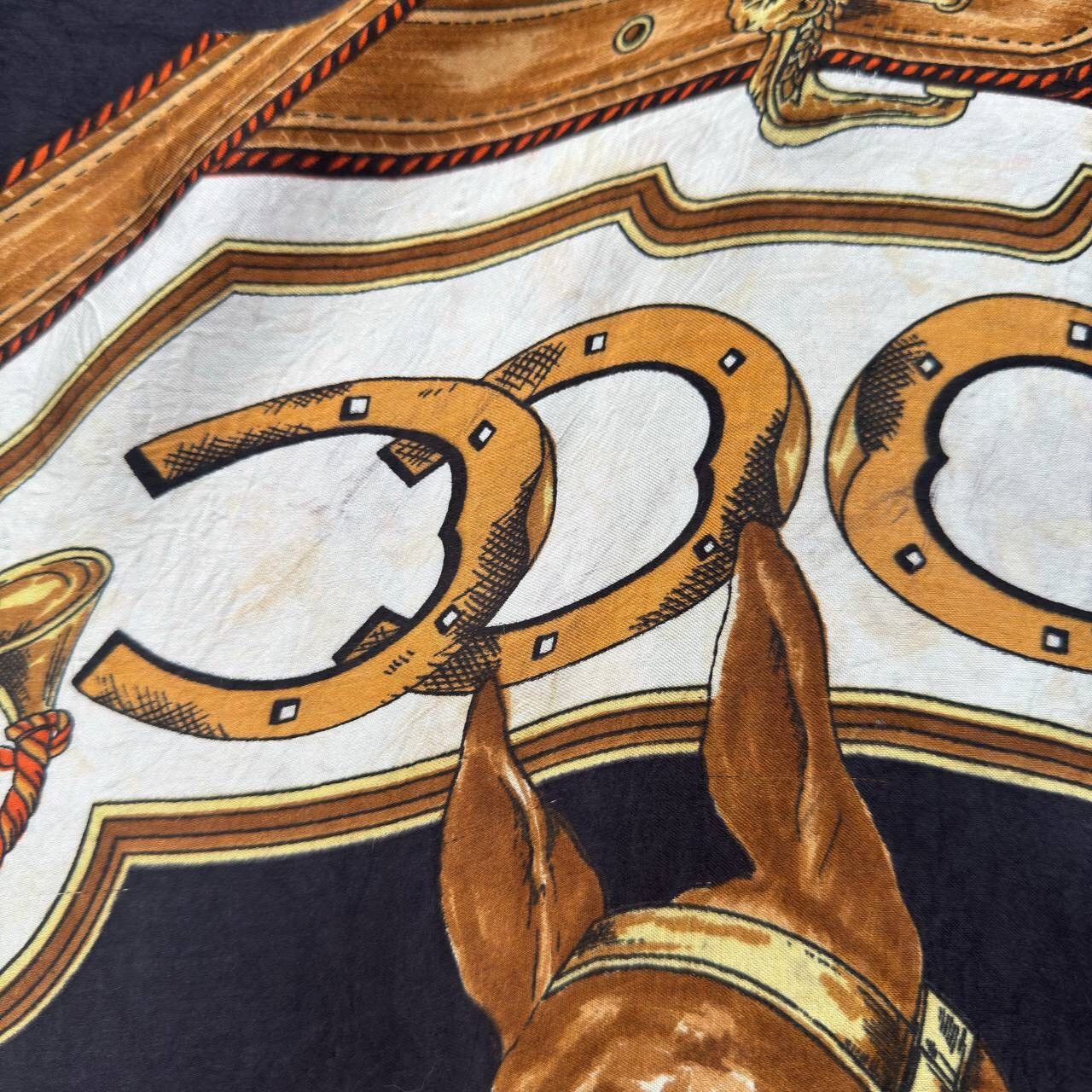 Vintage Italian Vintage Horse Head Luxury Silk Scarf (Hemes Style) Size ONE SIZE - 7 Thumbnail