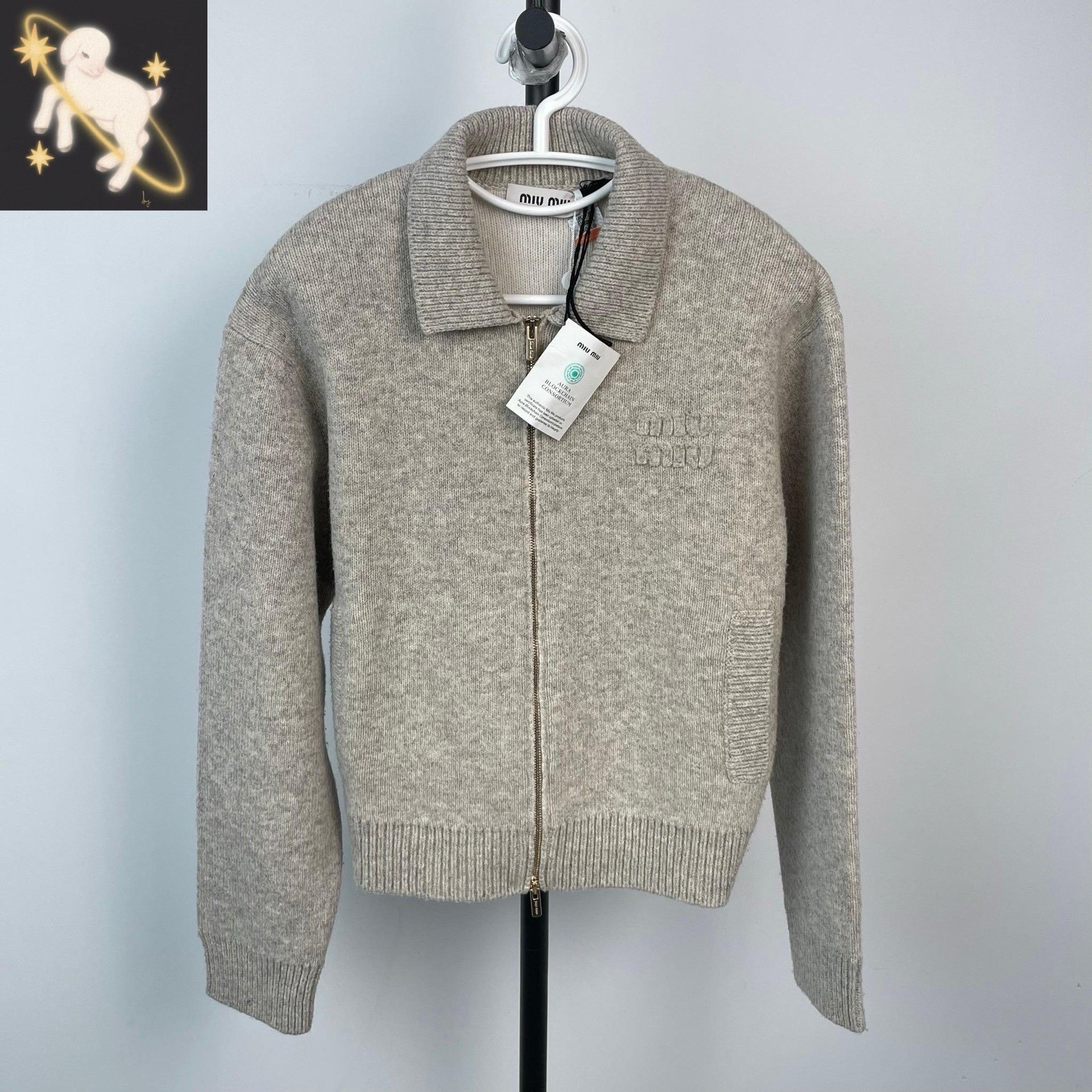 Miu Miu Miu Miu Gray Light Jacket 36 Men Size US S / EU 44-46 / 1 - 1 Thumbnail