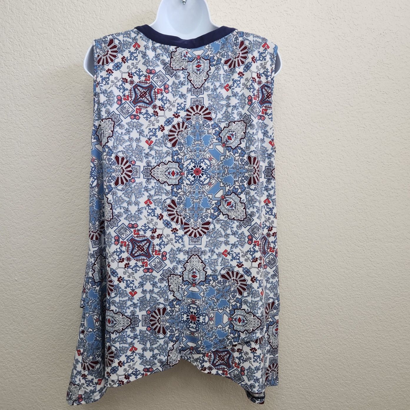 Other Cato Blue Red Floral Sleeveless Layered Top XL Flowy Soft Size XL / US 12-14 / IT 48-50 - 3 Thumbnail