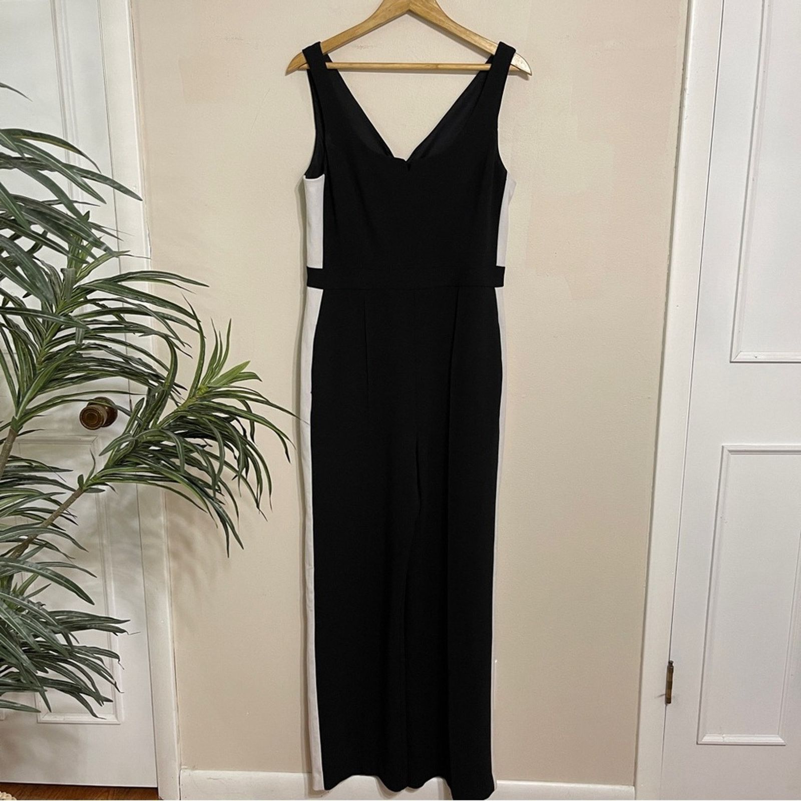 Donna Morgan Donna Morgan Sleeveless Jumpsuit Black Size 12 Size 34" / US 12 / IT 48 - 4 Thumbnail