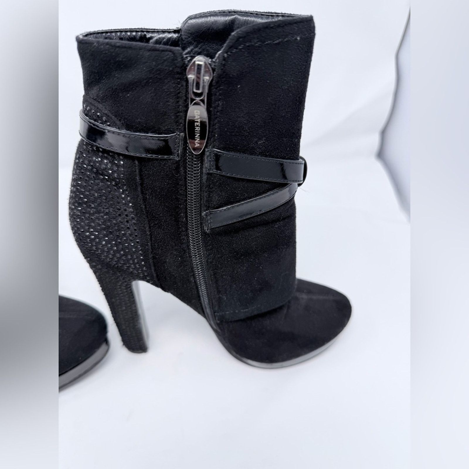 Other Comfortable Black Suede Ancle Boots w black rhinestones Size US 8 / IT 38 - 7 Thumbnail