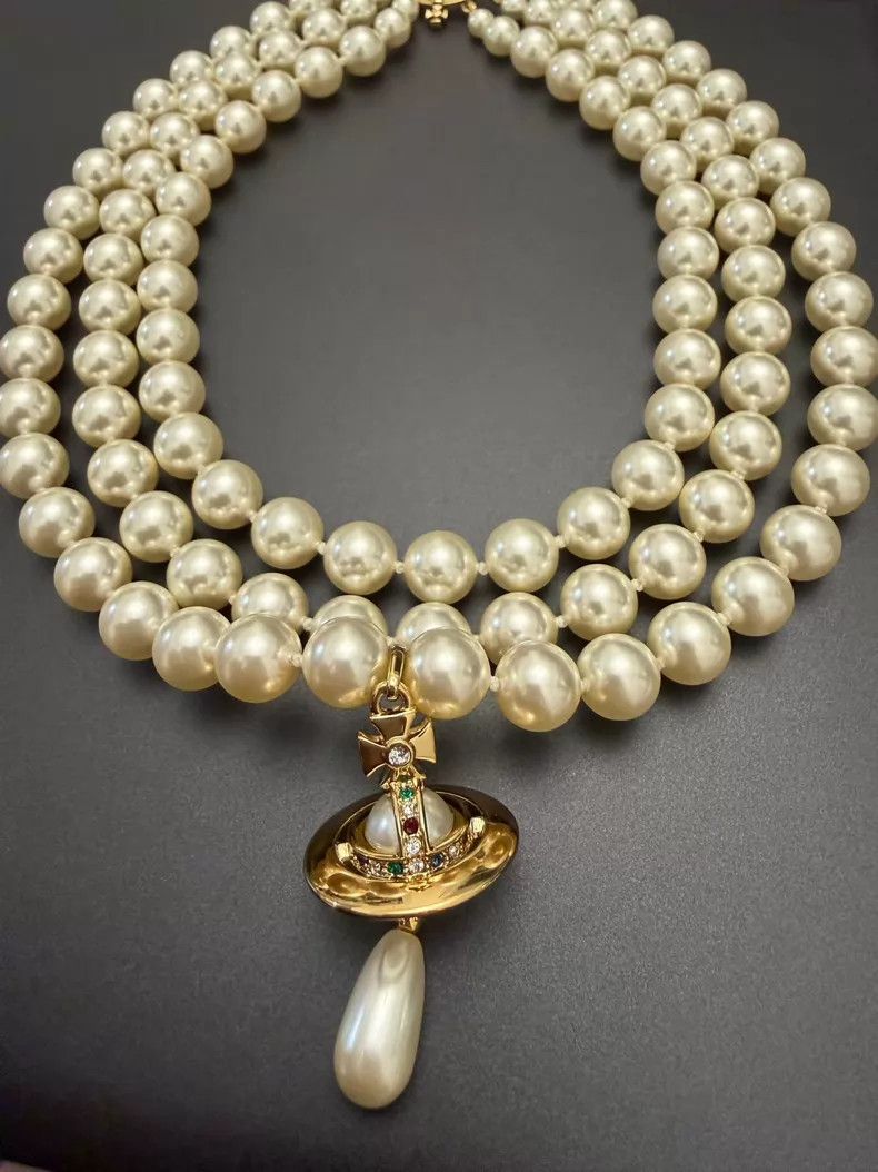 Vivienne Westwood Vivienne Westwood Saturn Necklace Size ONE SIZE - 1 Thumbnail
