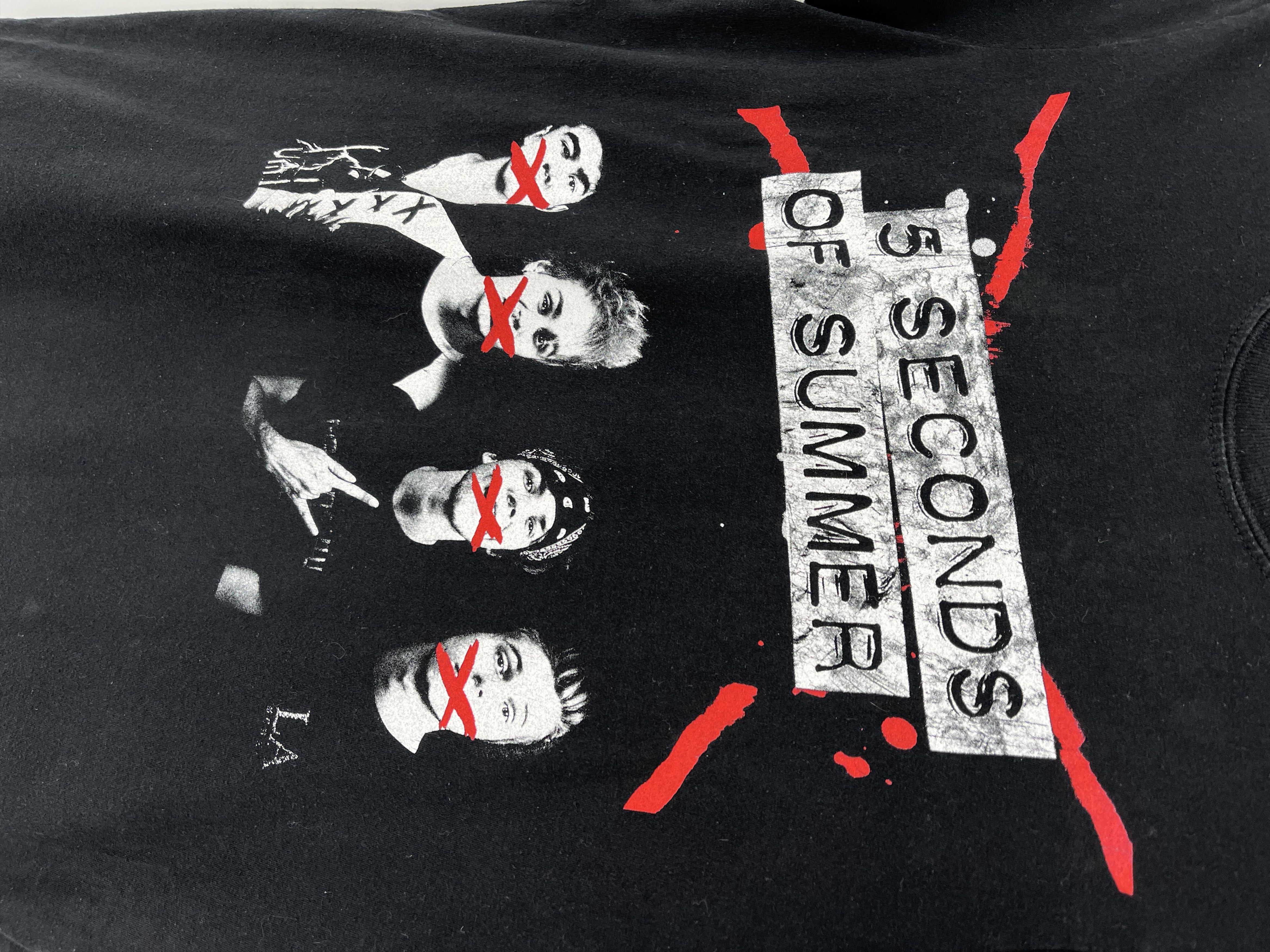 Band Tees 2015 5 Second Of Summer Tour T-Shirt Size US M / EU 48-50 / 2 - 6 Thumbnail