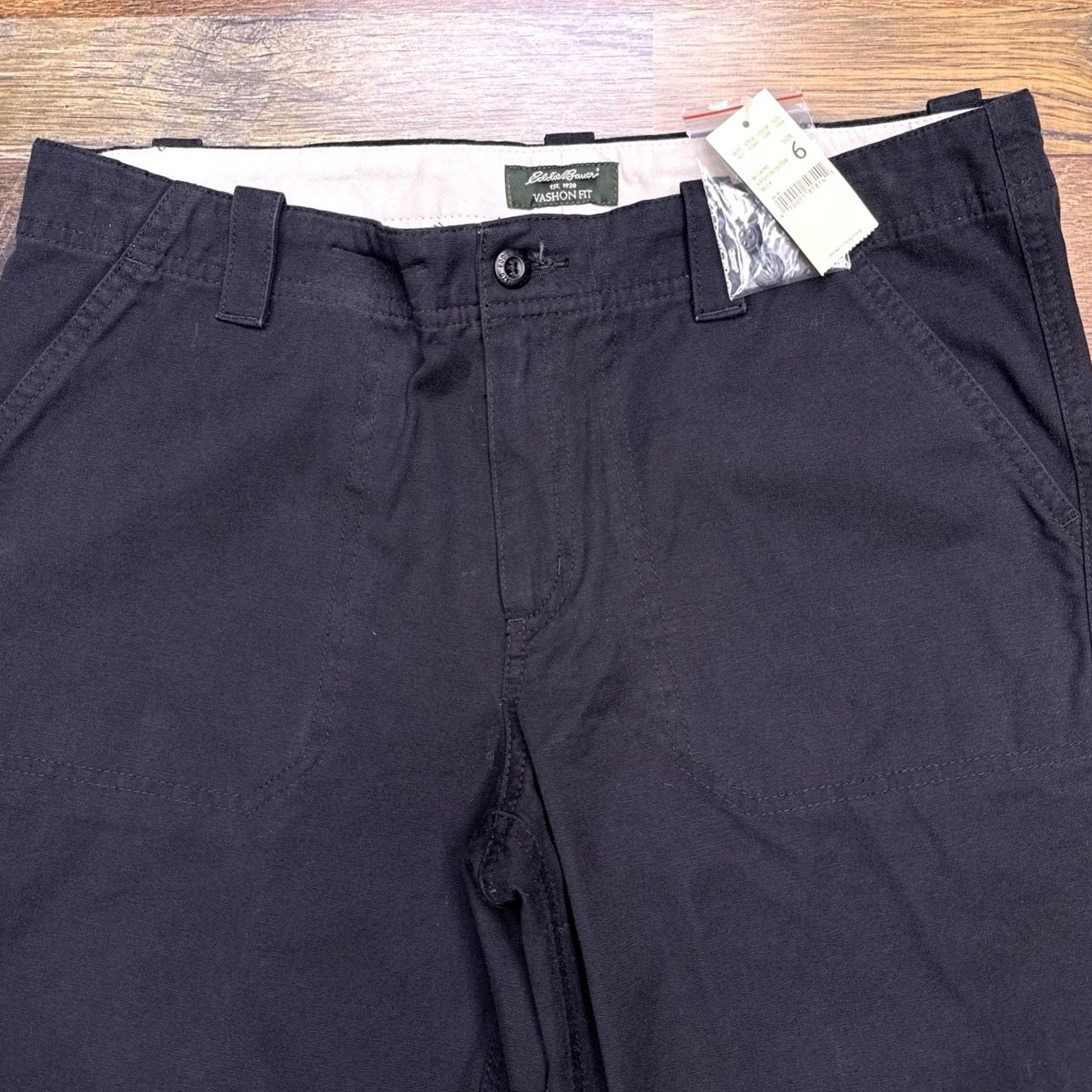 Eddie Bauer Eddie Bauer Capri Pants Womens 6 Black 24 Inch Vashon Outdoor New Size 28" / US 6 / IT 42 - 2 Thumbnail